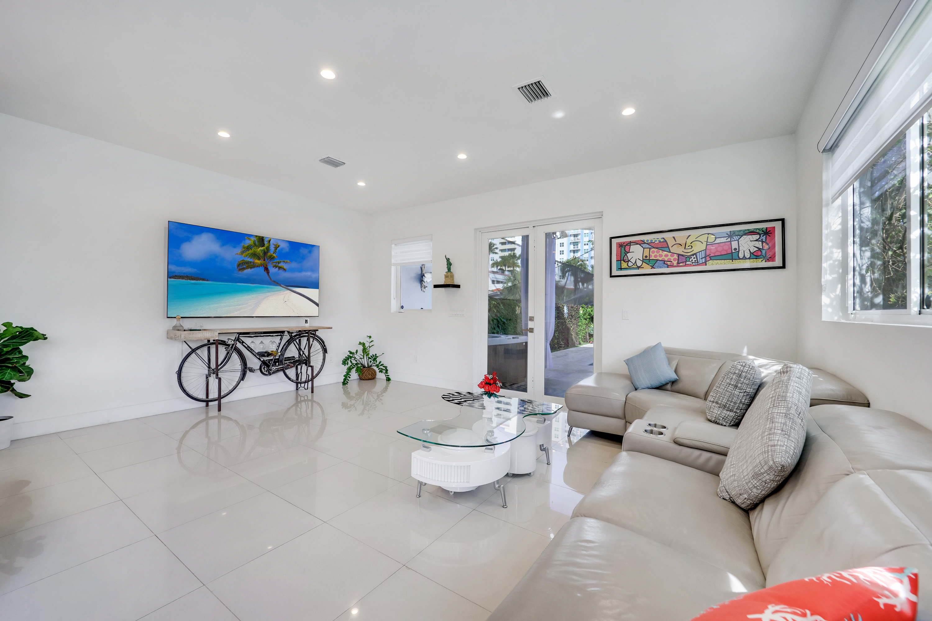 2943 SW 23rd Street Miami FL 33145