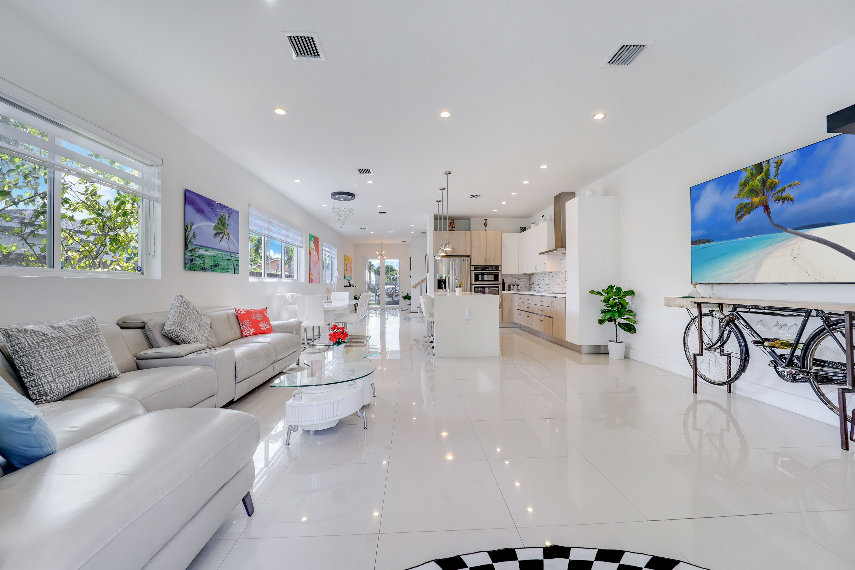 2943 SW 23rd Street Miami FL 33145