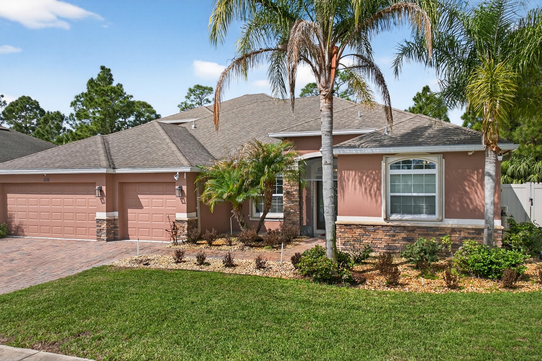 509 Easton Forest Circle SE Palm Bay FL 32909
