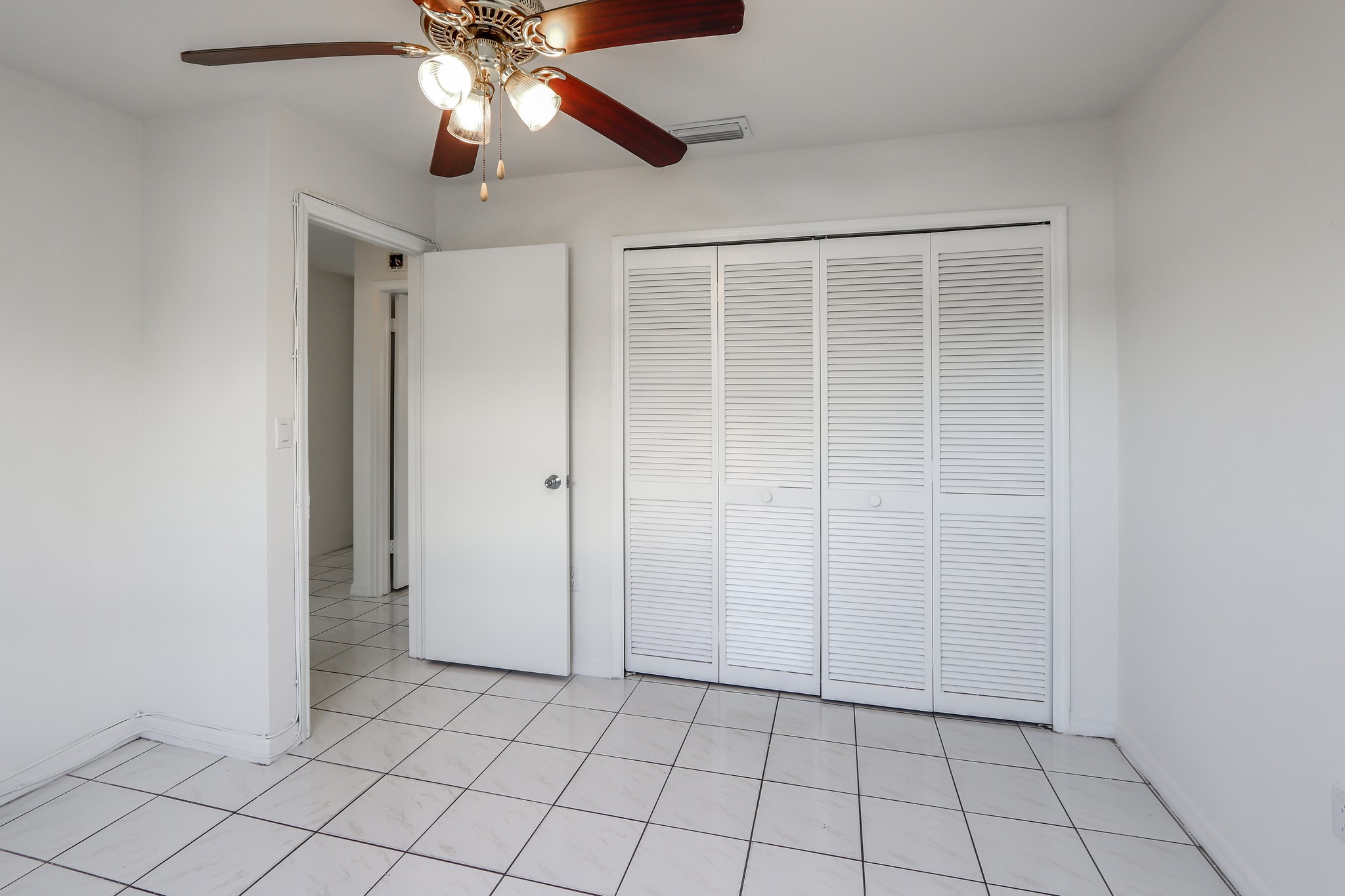119/121 NW 17th Place Miami FL 33125