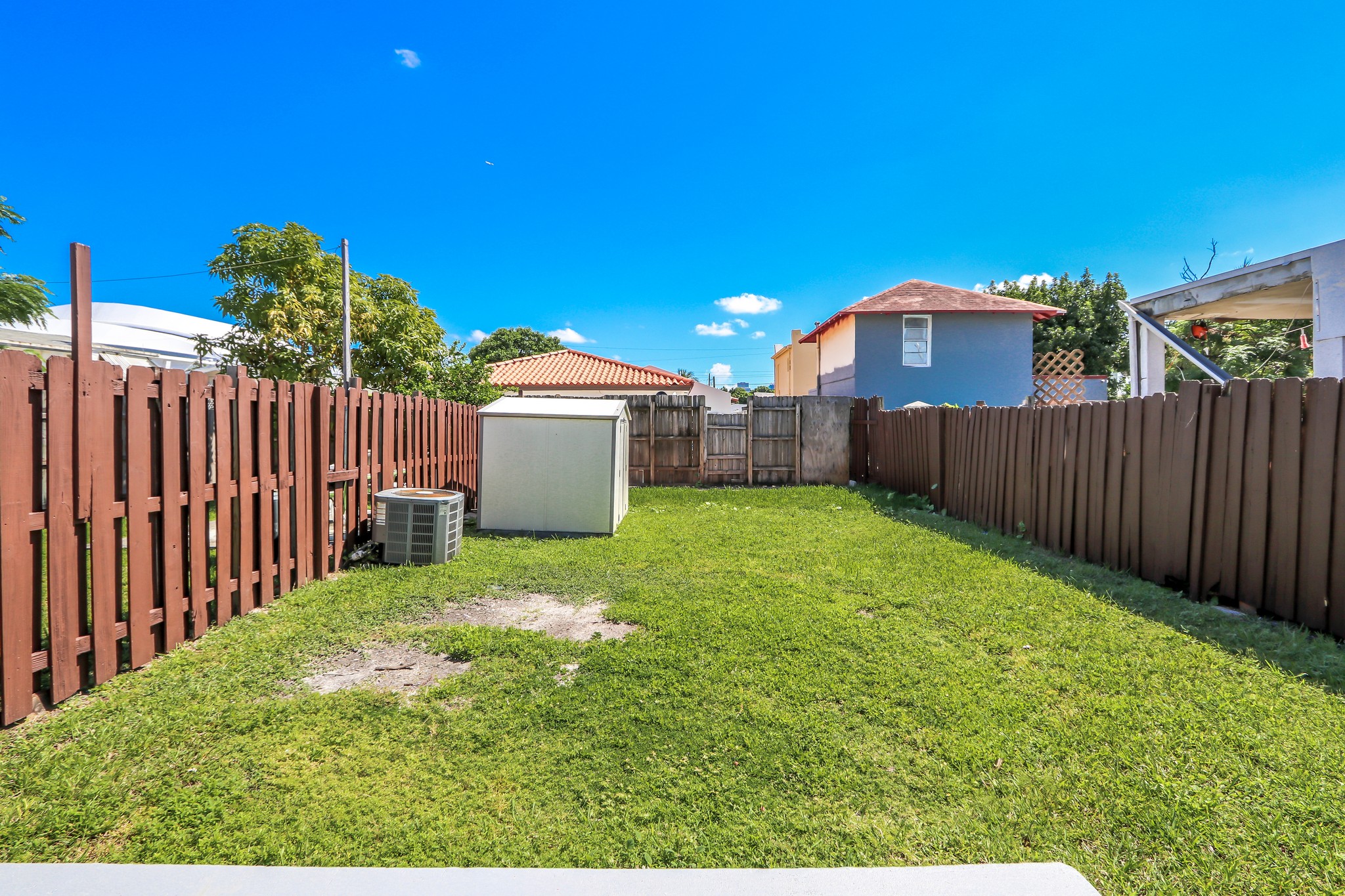 119/121 NW 17th Place Miami FL 33125