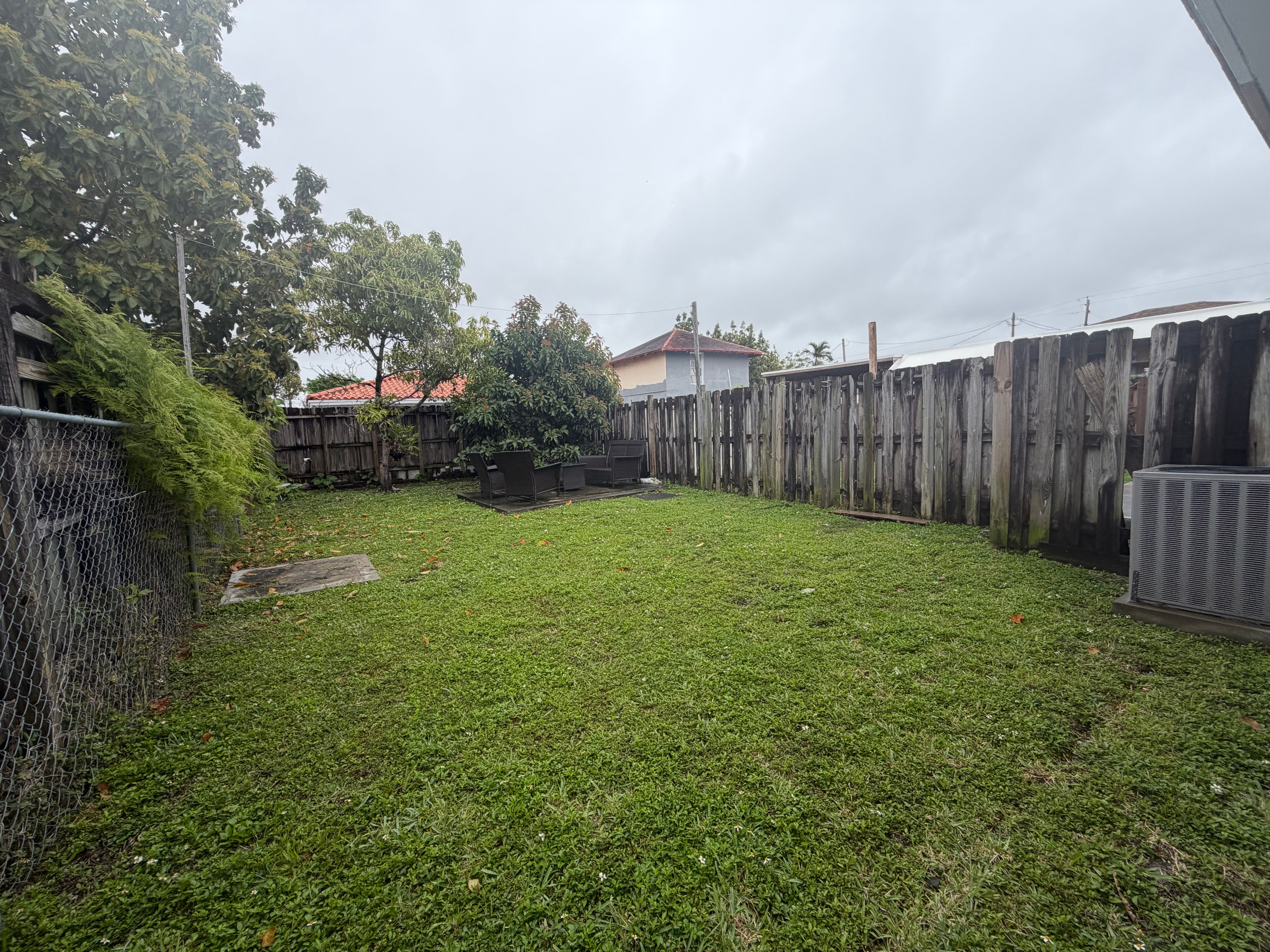 119/121 NW 17th Place Miami FL 33125
