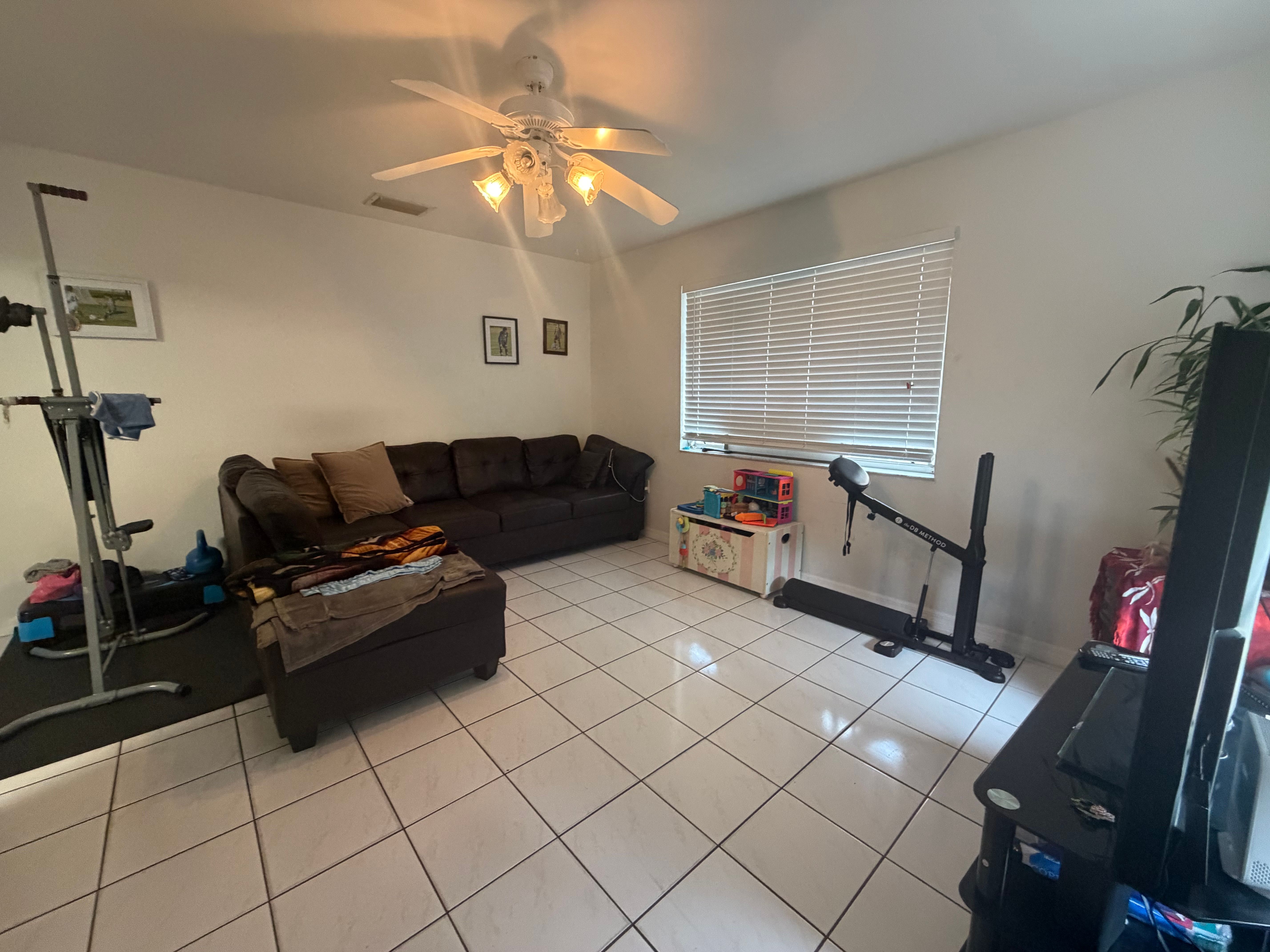 119/121 NW 17th Place Miami FL 33125