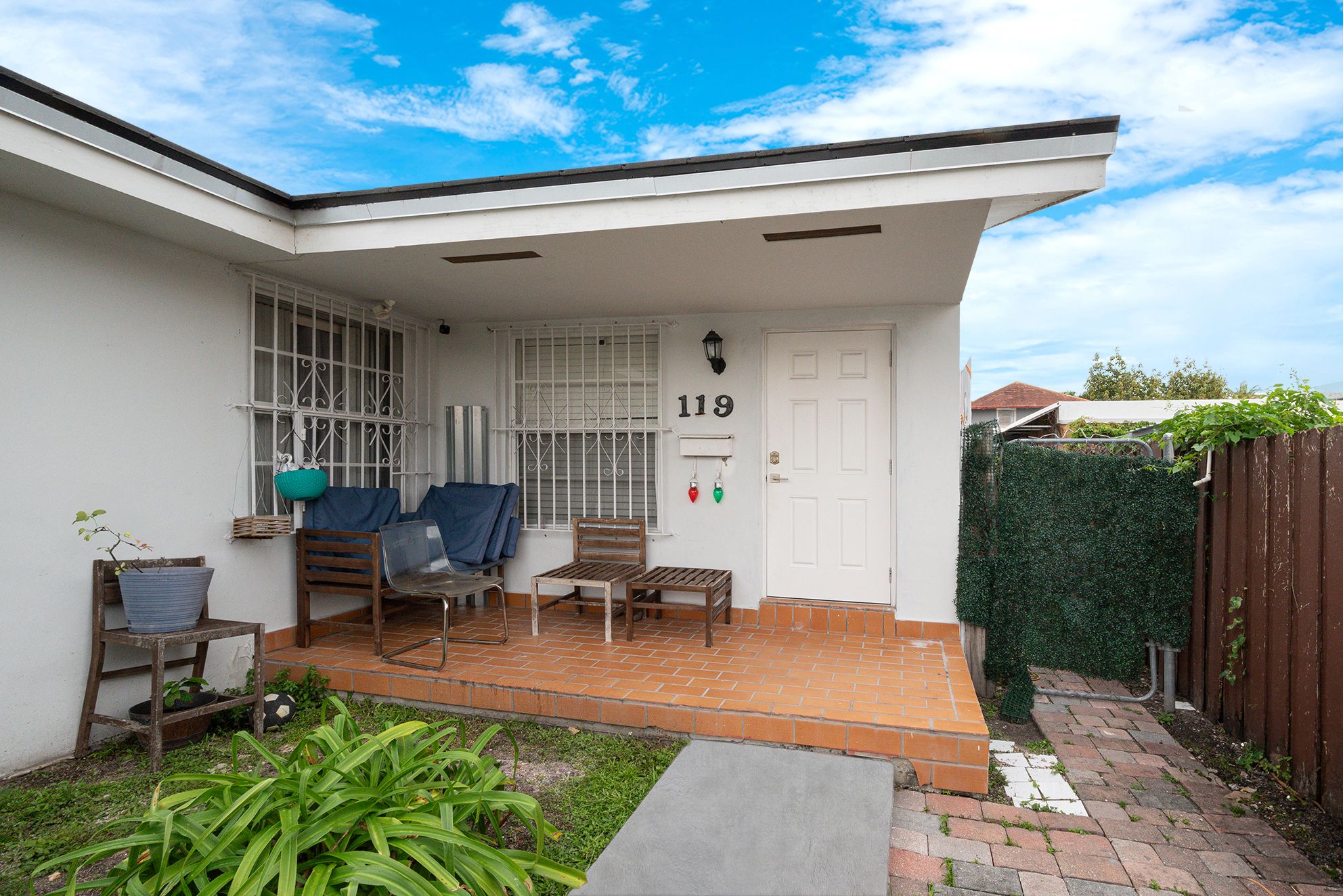 119/121 NW 17th Place Miami FL 33125