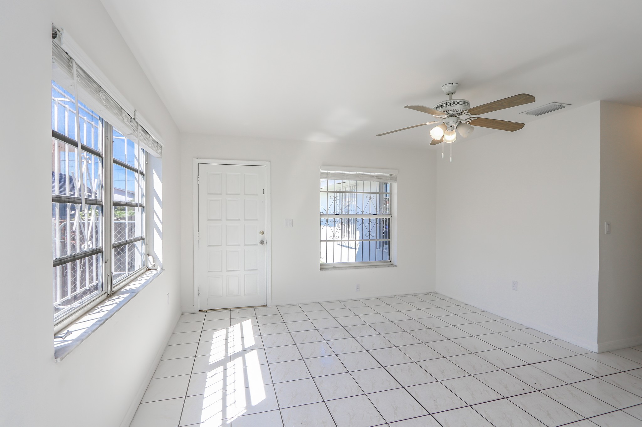 119/121 NW 17th Place Miami FL 33125
