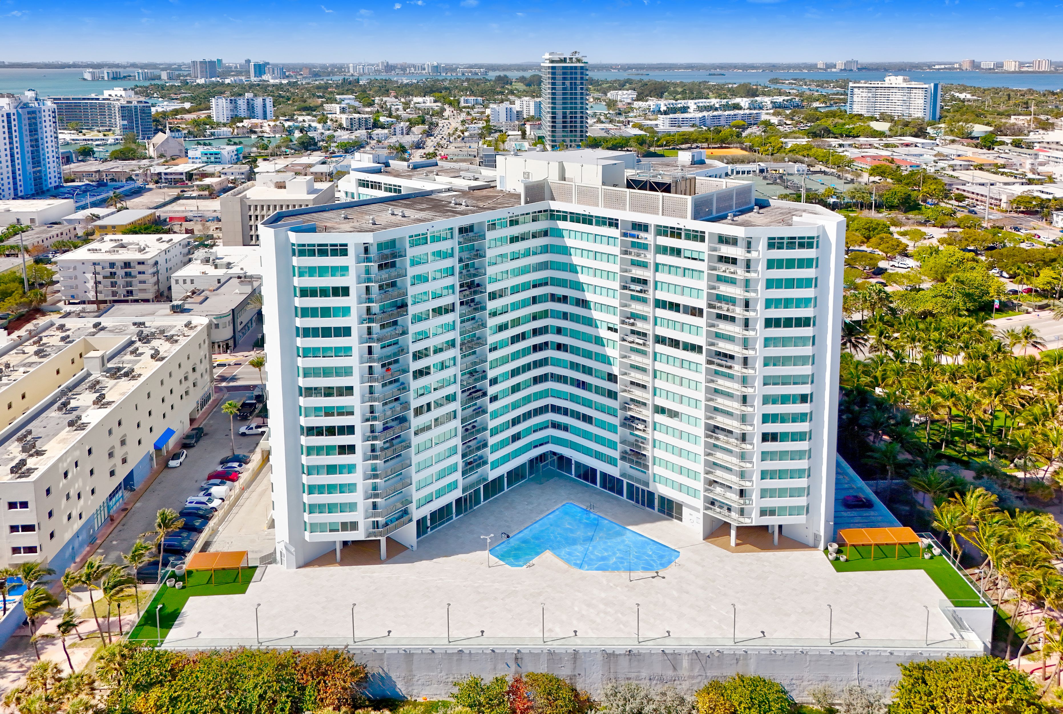 7135 Collins Avenue Miami Beach FL 33141