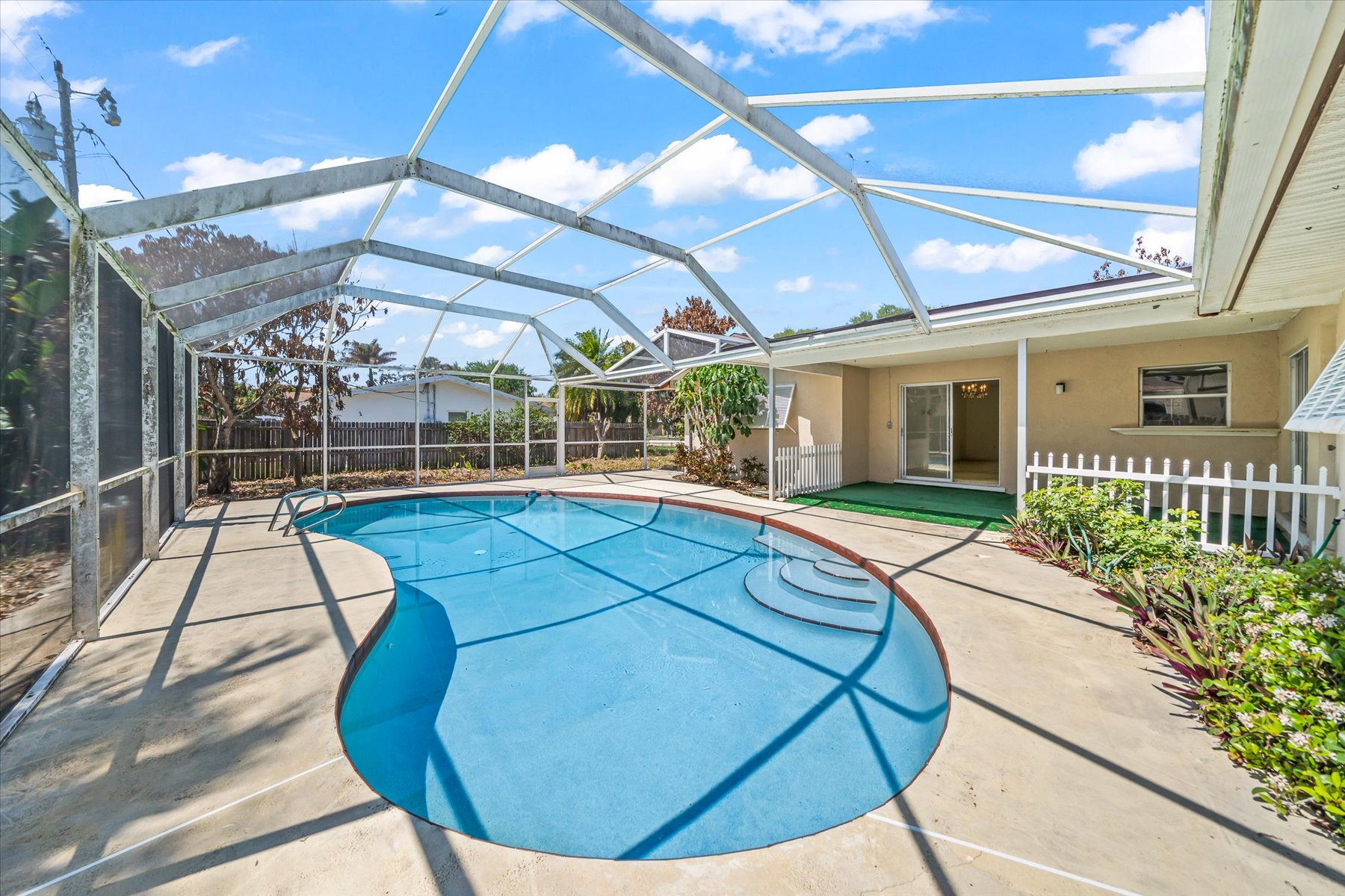 419 10th Avenue Indialantic FL 32903