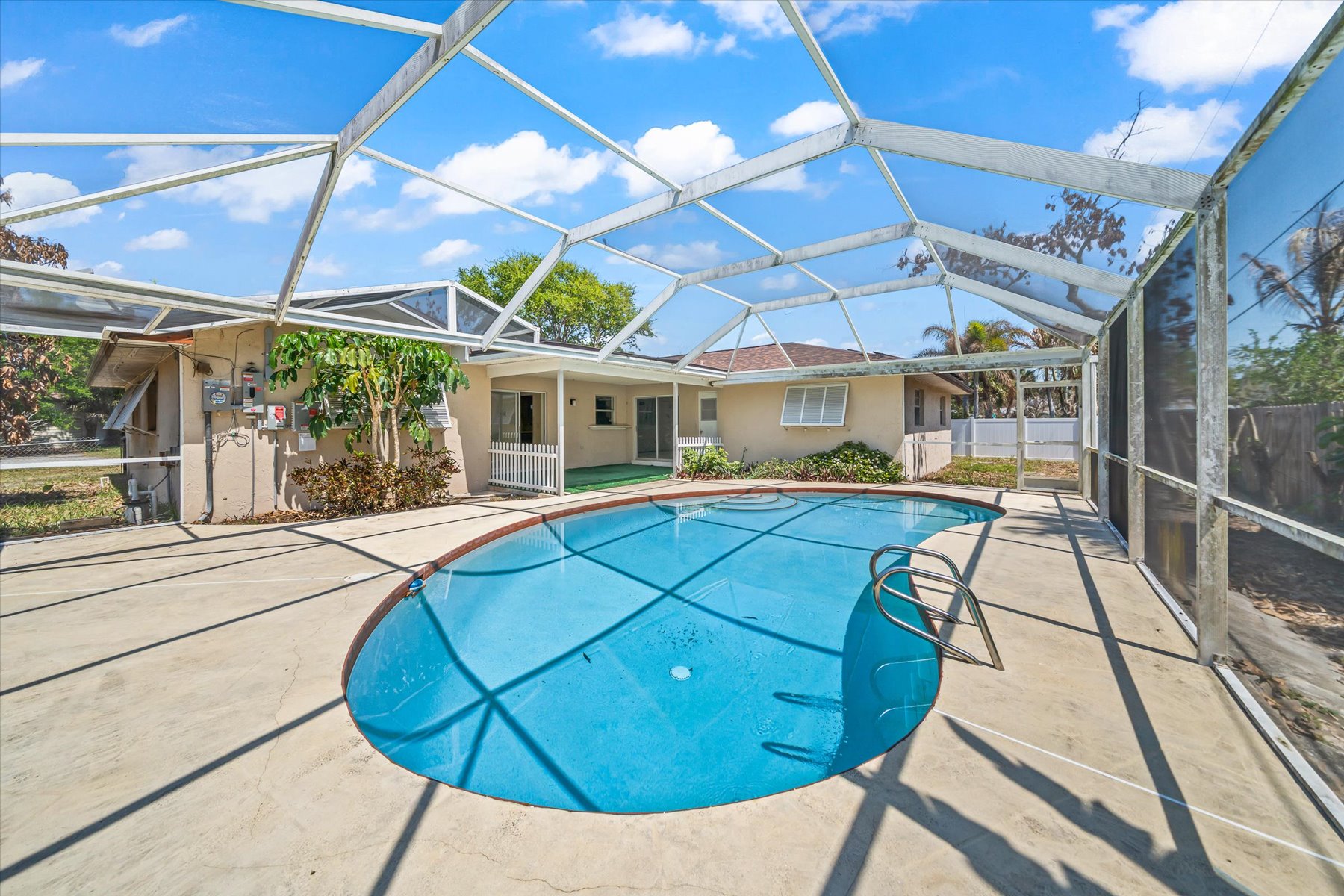 419 10th Avenue Indialantic FL 32903