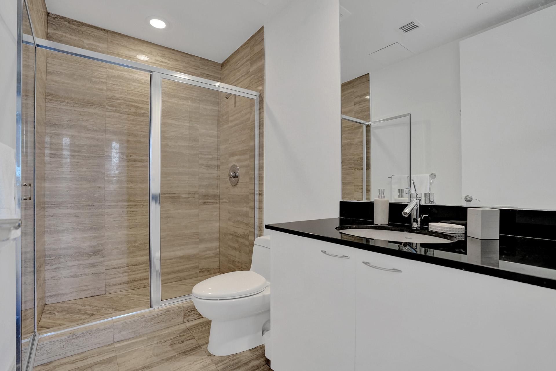 16001 Collins Avenue Sunny Isles Beach FL 33160