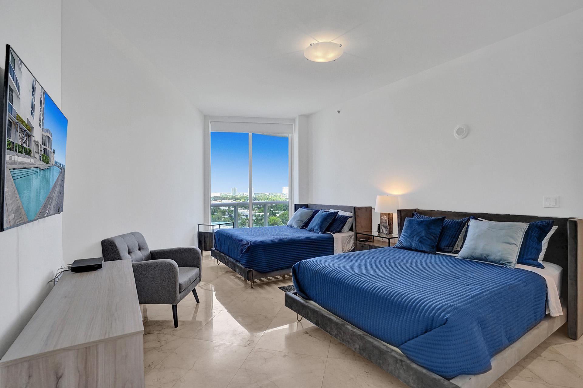 16001 Collins Avenue Sunny Isles Beach FL 33160