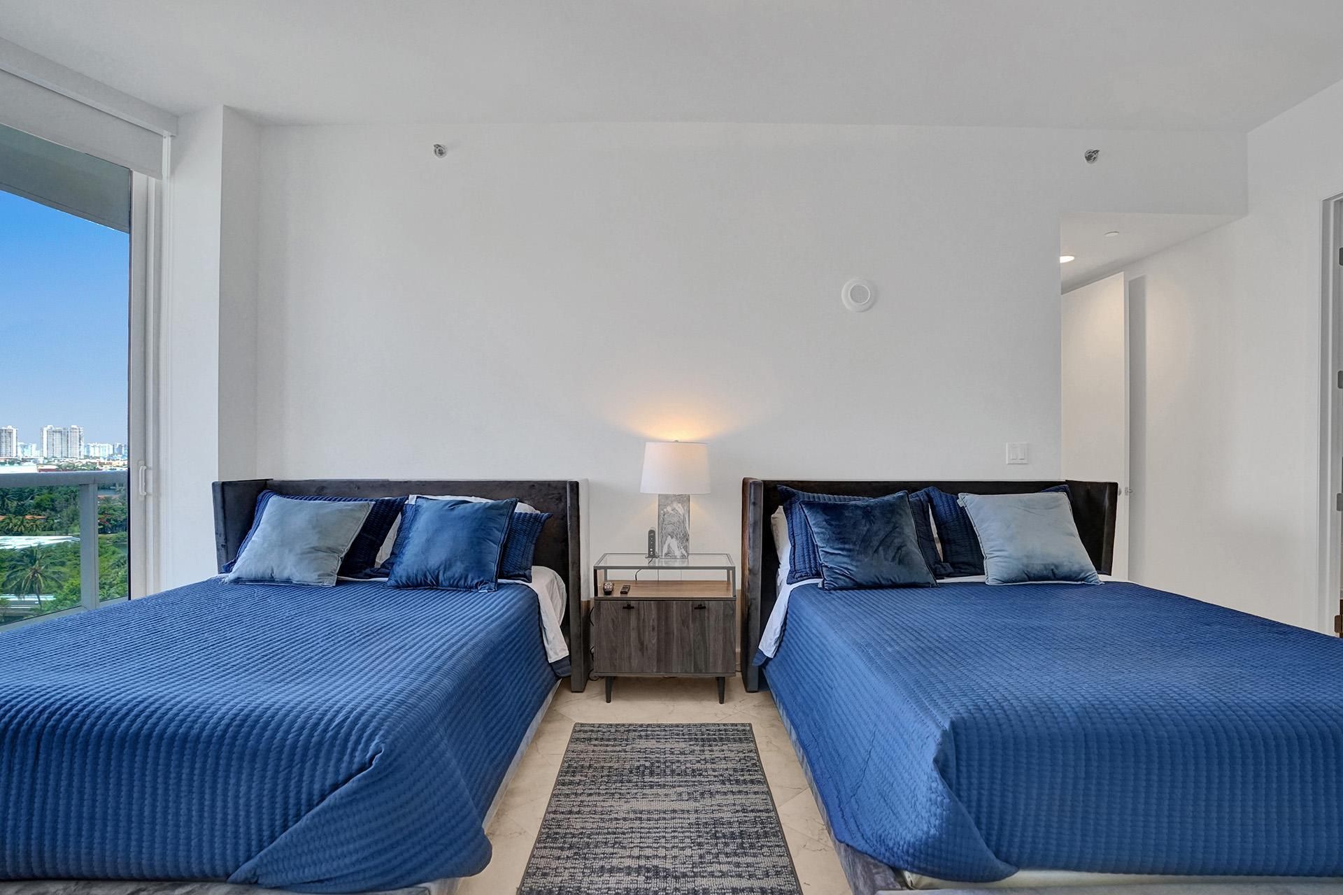 16001 Collins Avenue Sunny Isles Beach FL 33160