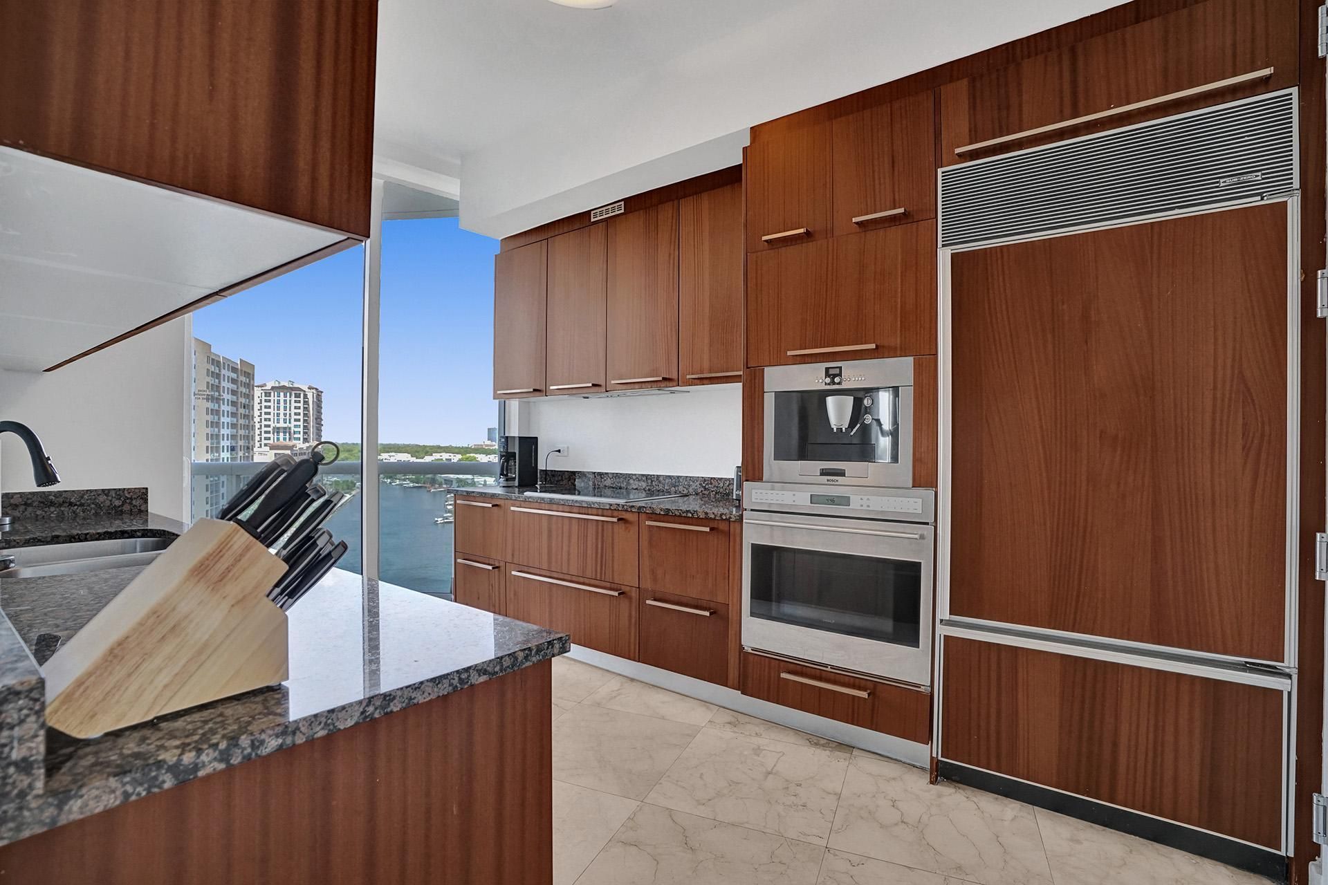 16001 Collins Avenue Sunny Isles Beach FL 33160