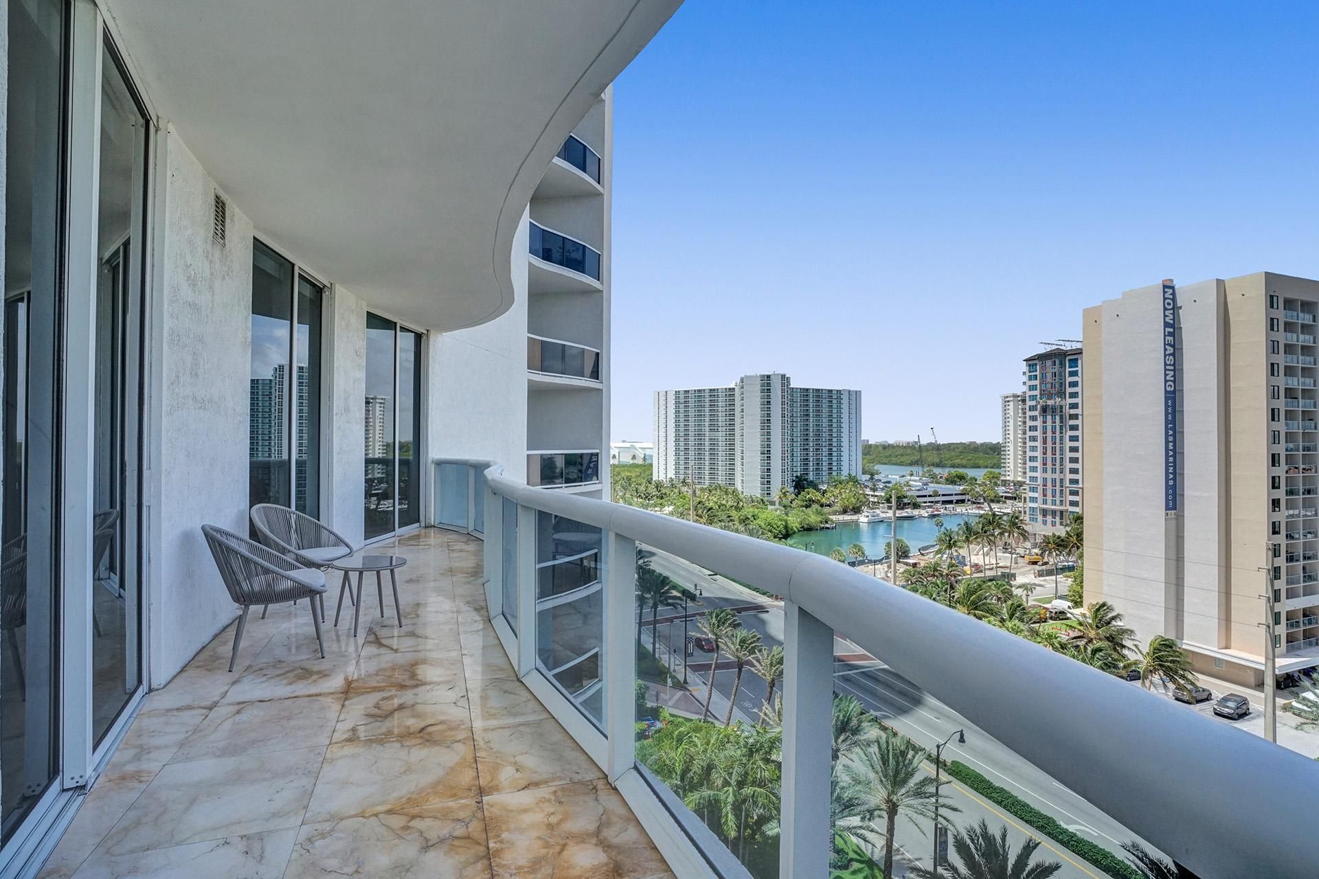 16001 Collins Avenue Sunny Isles Beach FL 33160