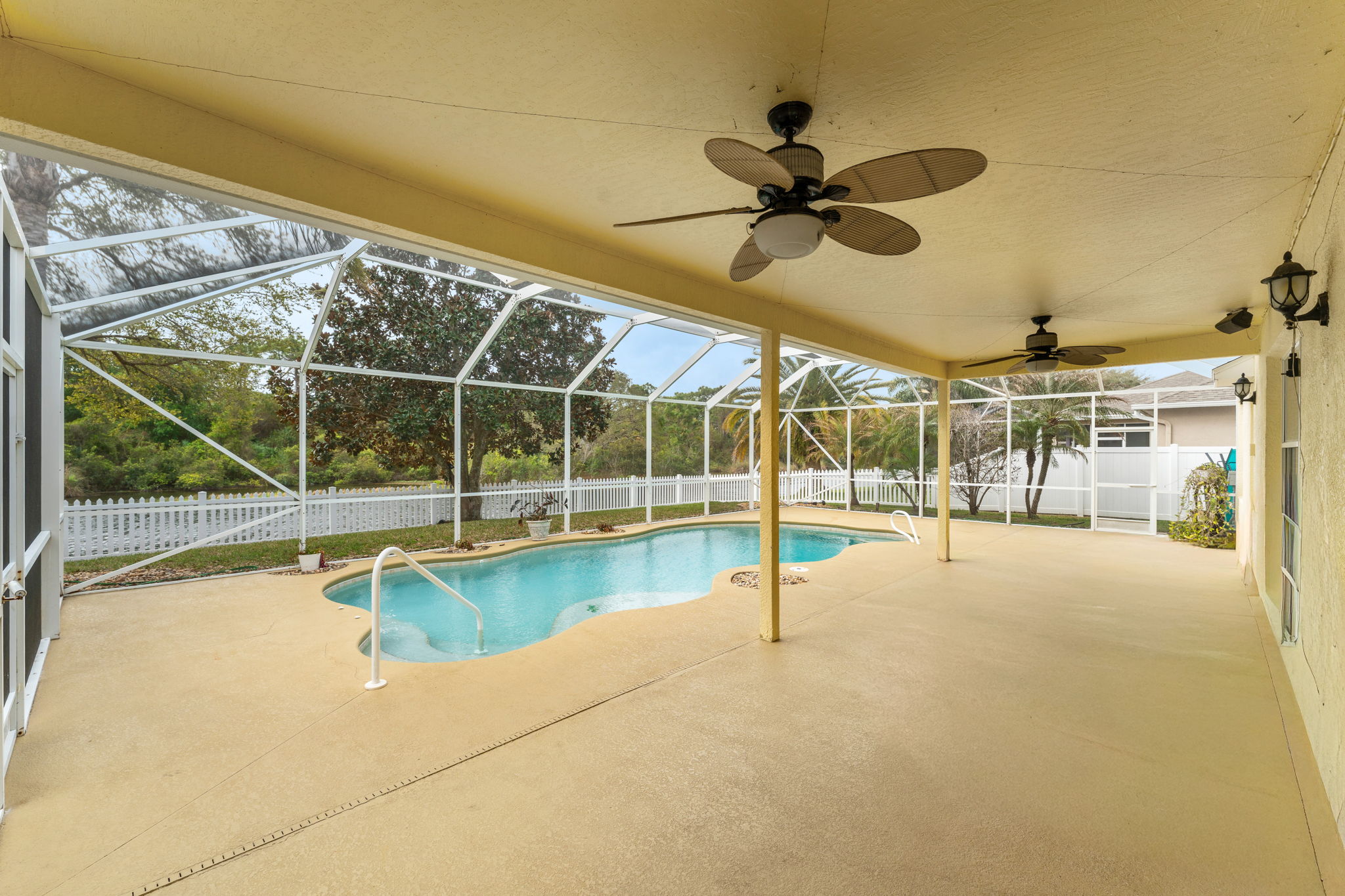 4194 Fenrose Circle Melbourne FL 32940