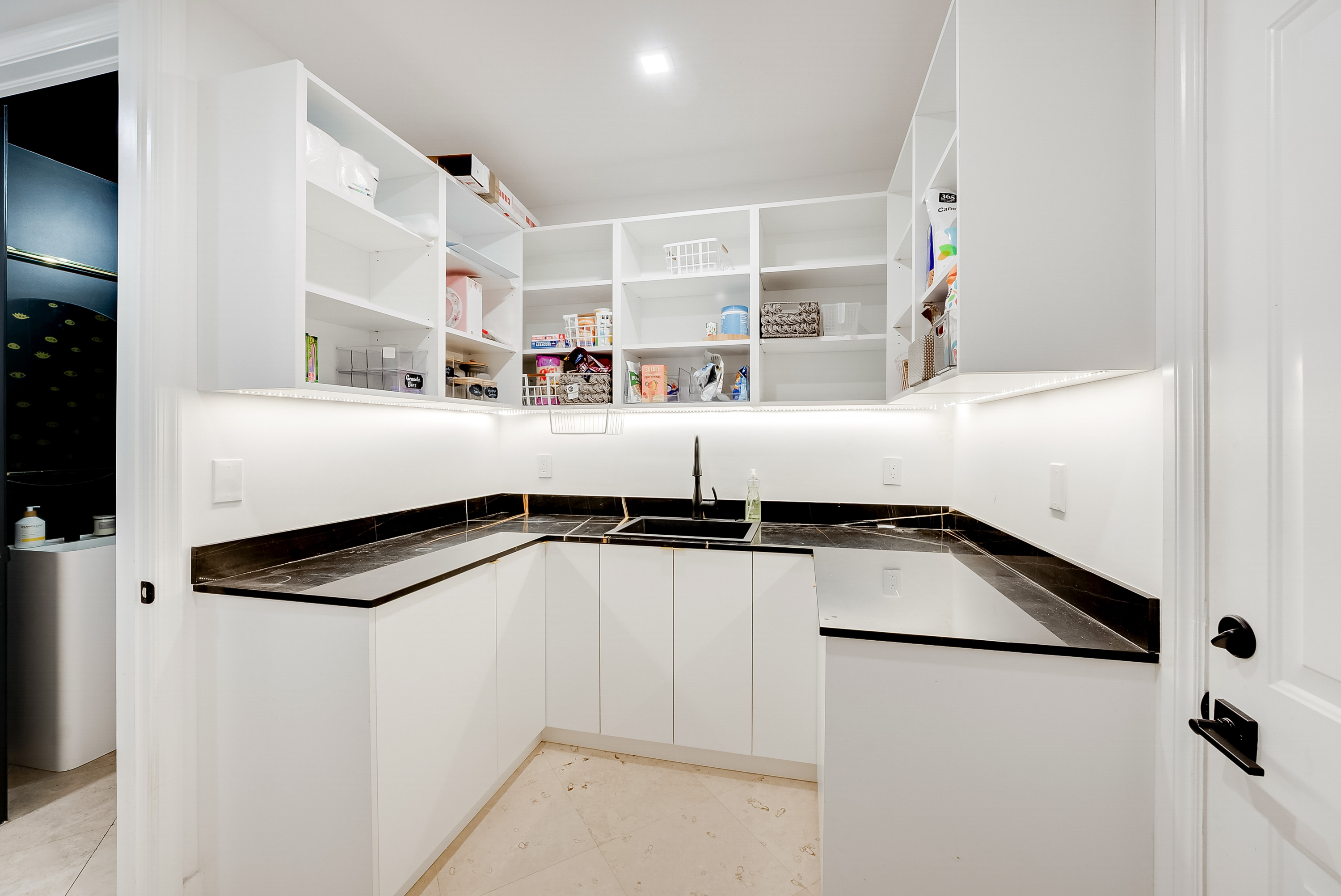 20765 NE 32nd Avenue Aventura FL 33180