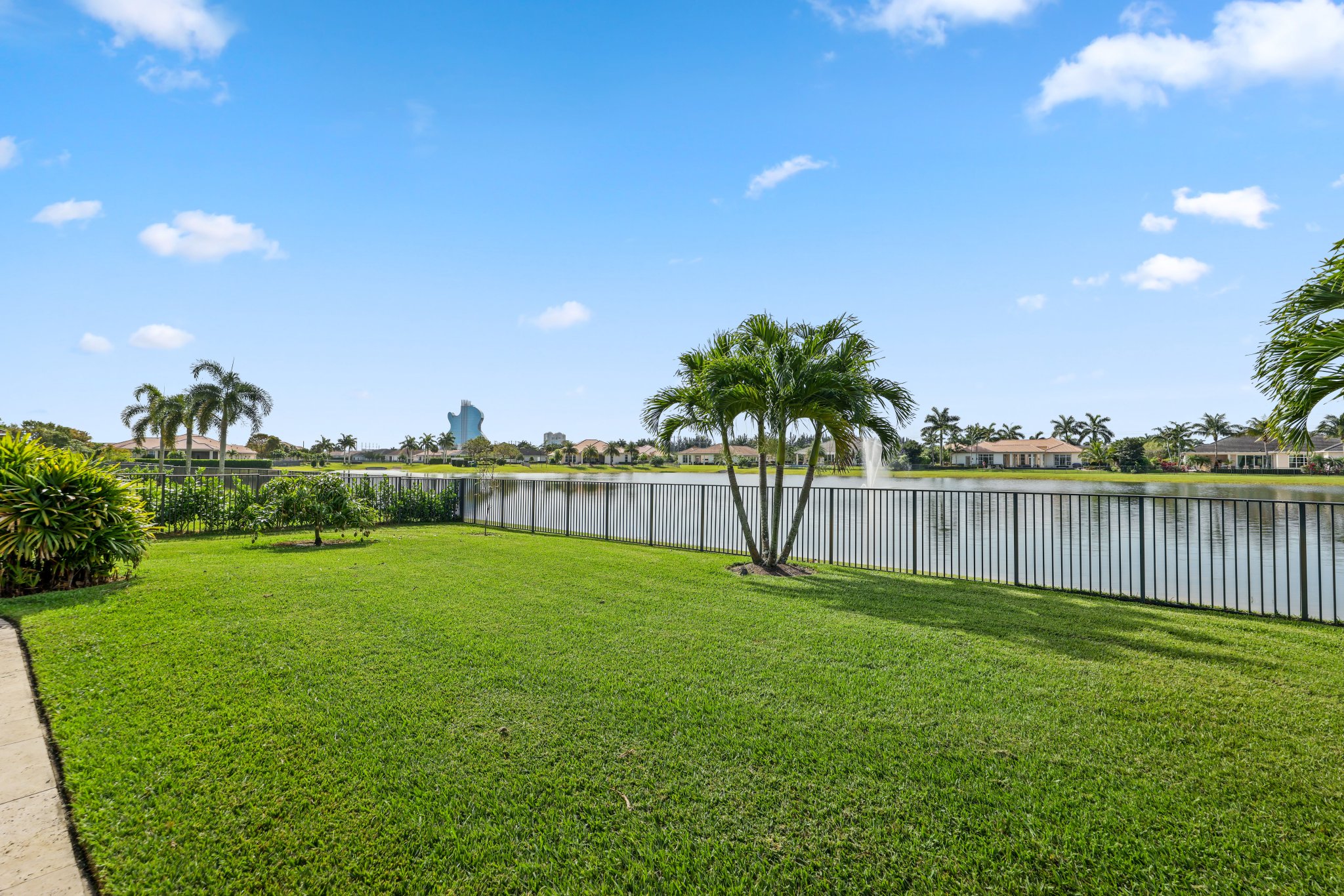 5700 N Sterling Ranch Drive Davie FL 33314