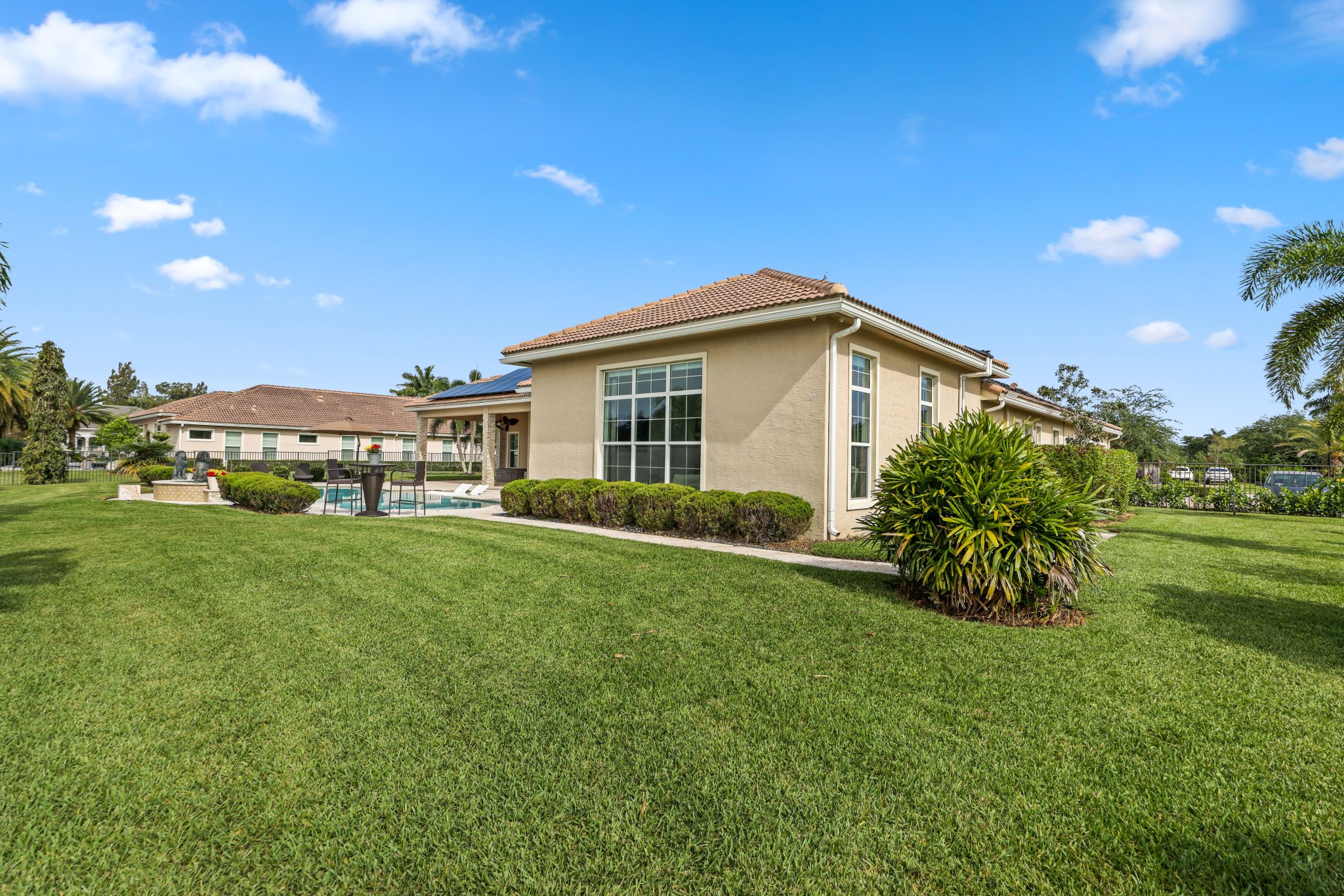 5700 N Sterling Ranch Drive Davie FL 33314
