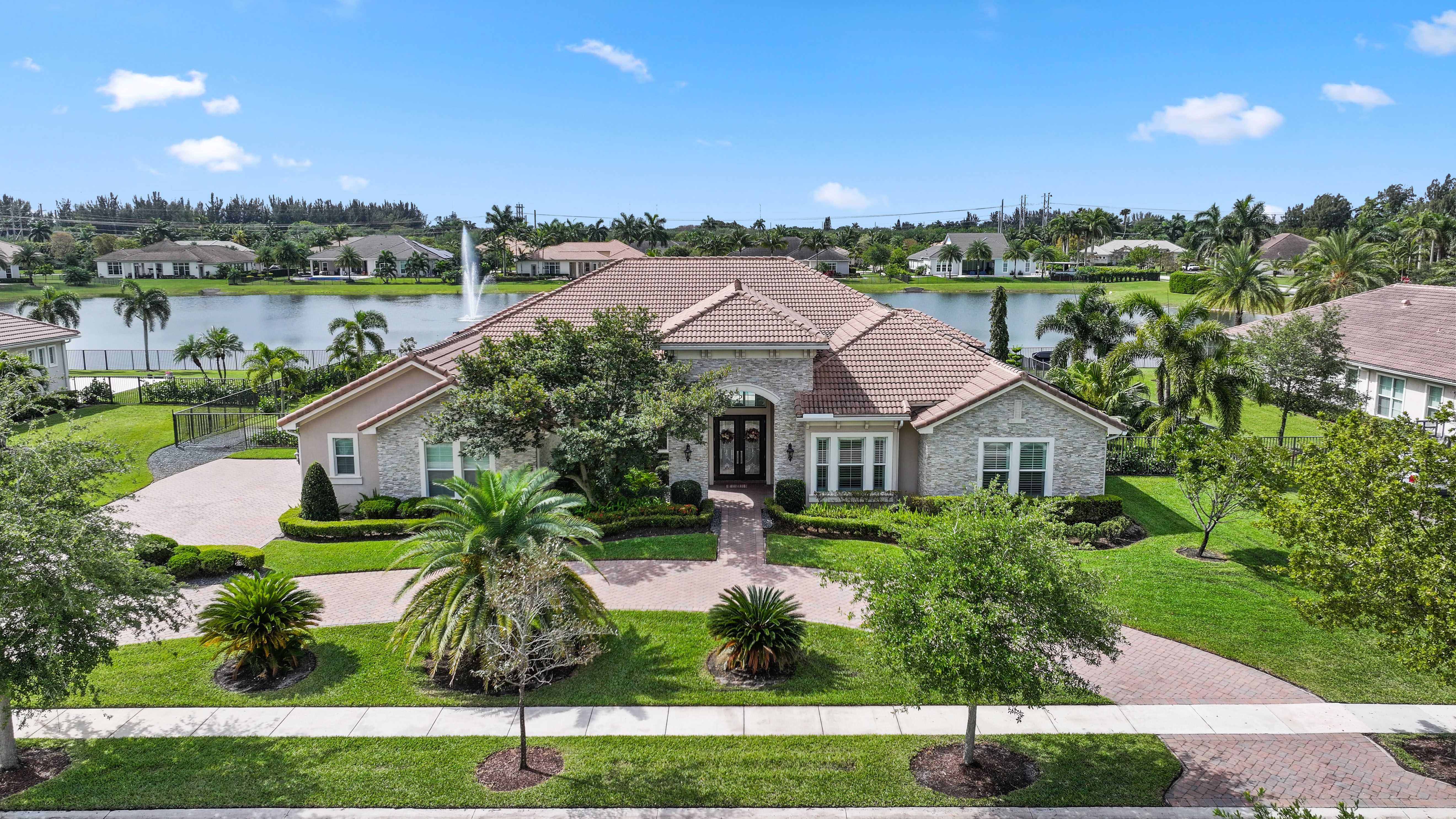 5700 N Sterling Ranch Drive Davie FL 33314