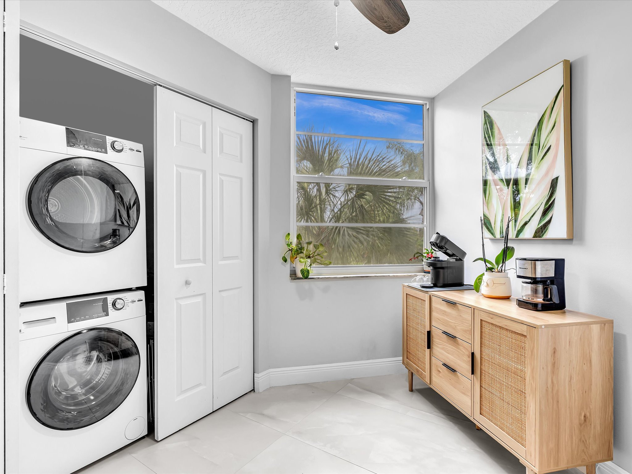 1811 Sabal Palm Drive Davie FL 33324