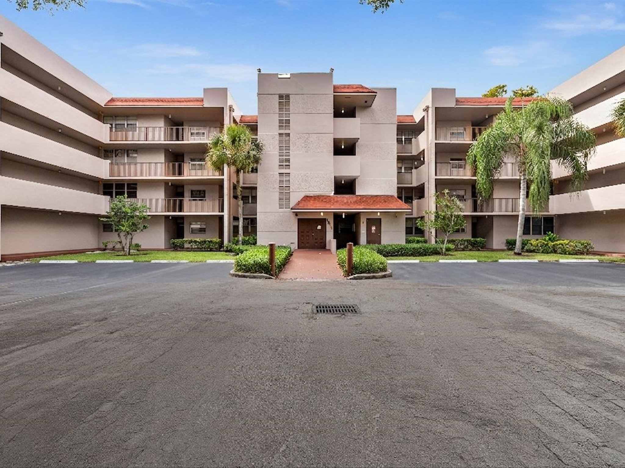 1811 Sabal Palm Drive Davie FL 33324