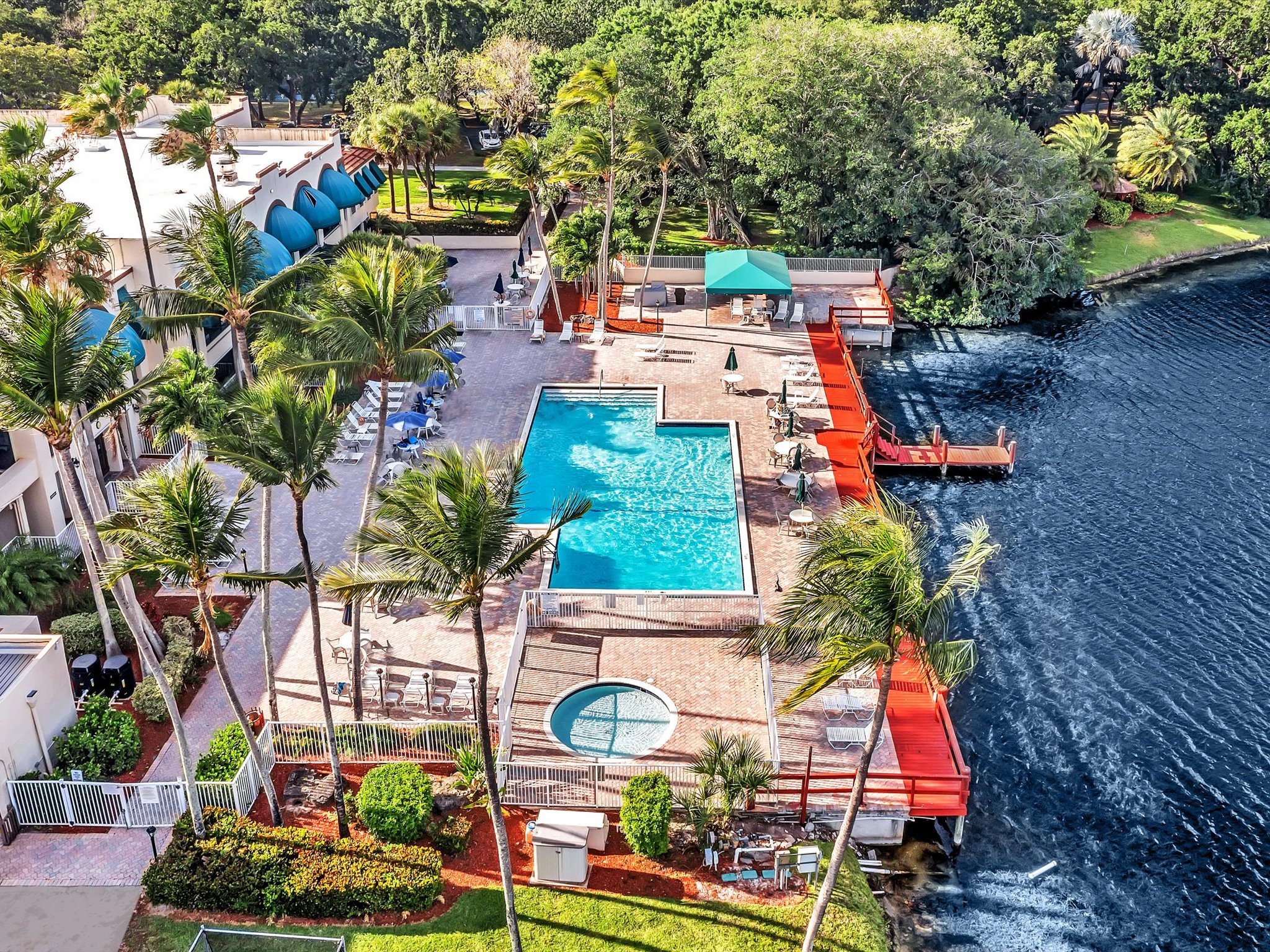 1811 Sabal Palm Drive Davie FL 33324