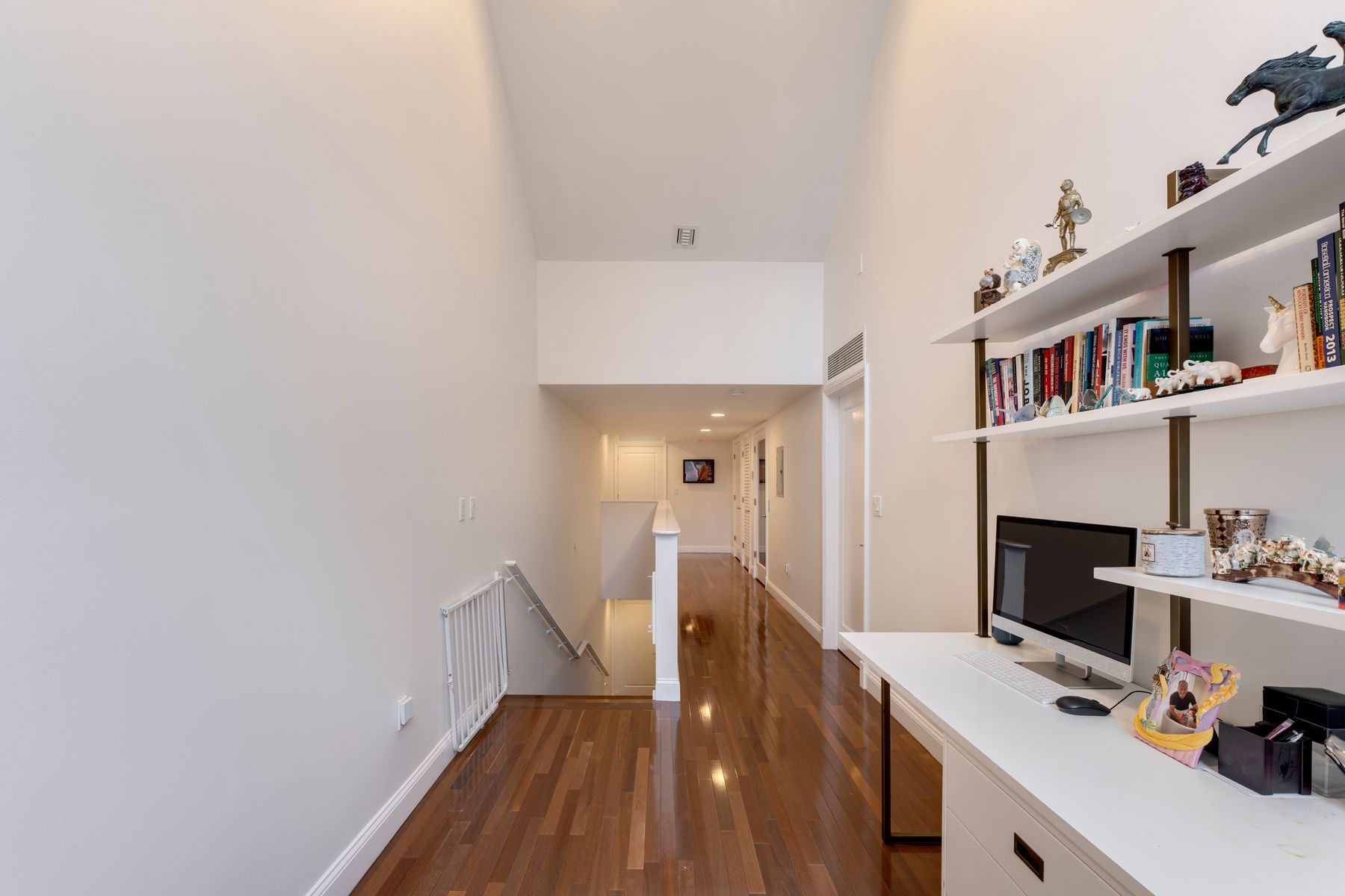 1566 NE Quayside Terrace Miami FL 33138