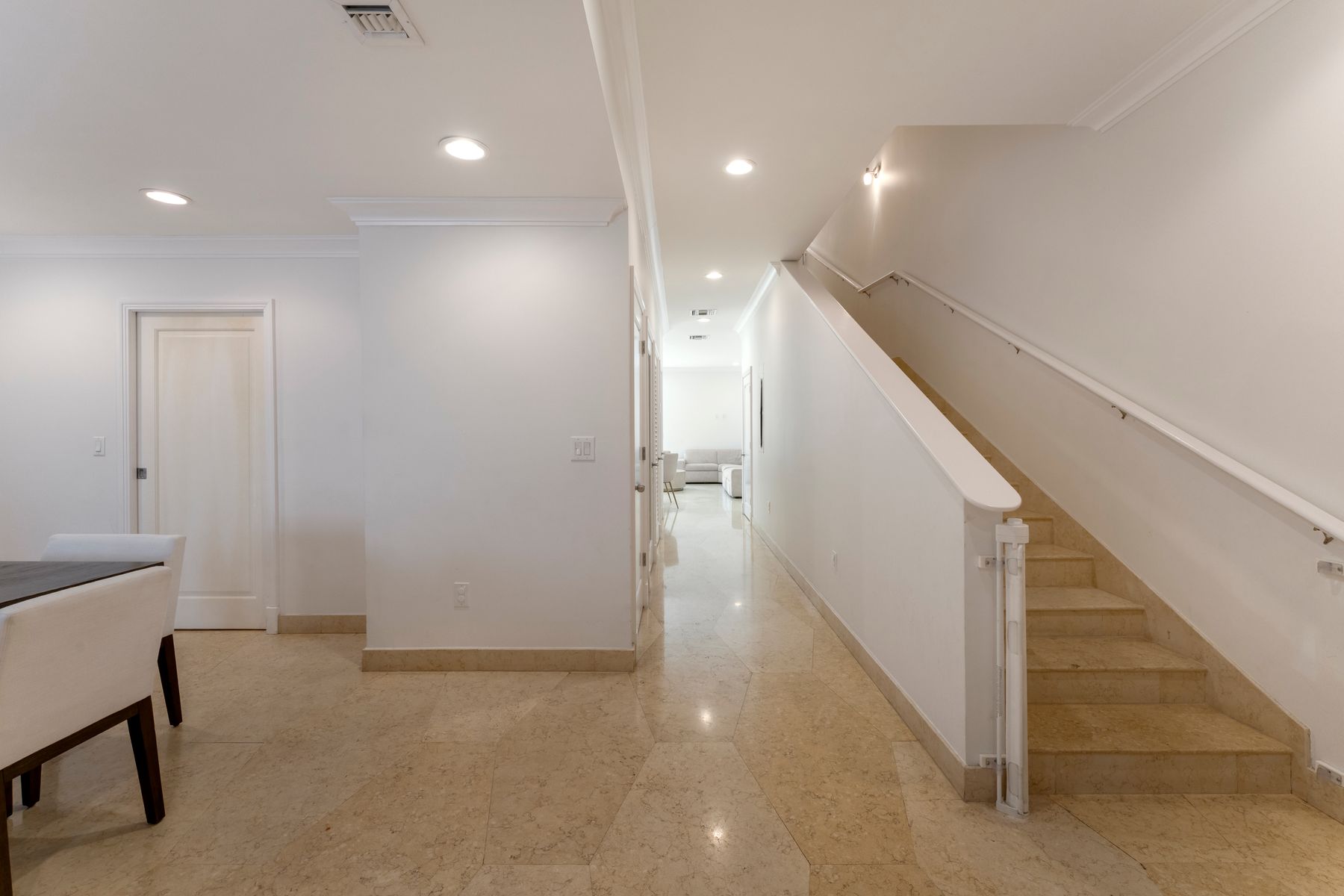 1566 NE Quayside Terrace Miami FL 33138