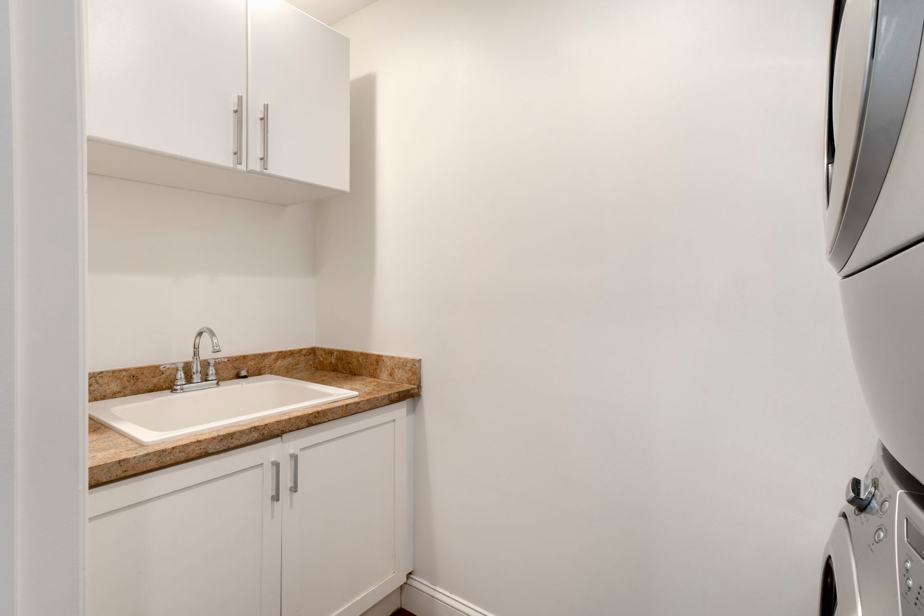 1566 NE Quayside Terrace Miami FL 33138