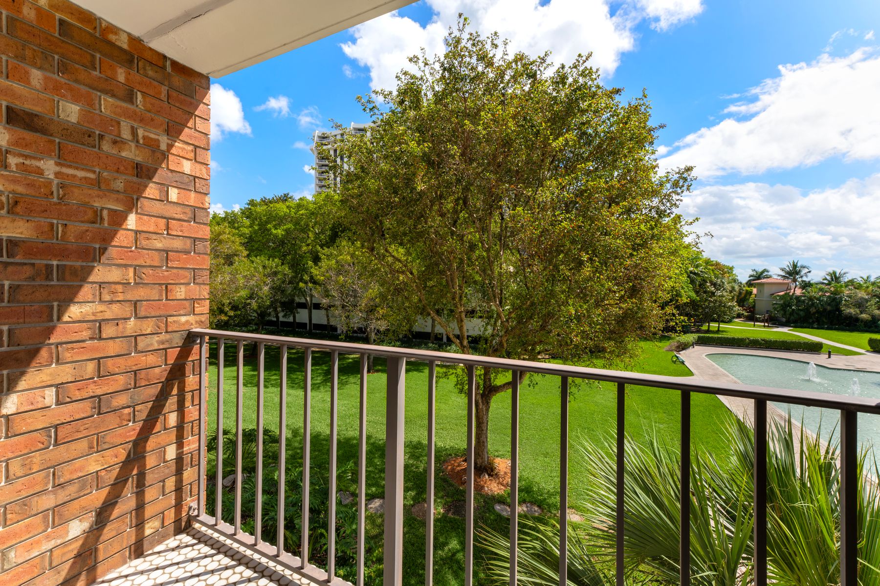 1566 NE Quayside Terrace Miami FL 33138