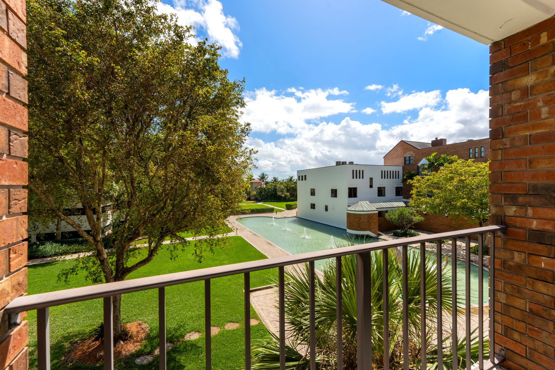 1566 NE Quayside Terrace Miami FL 33138