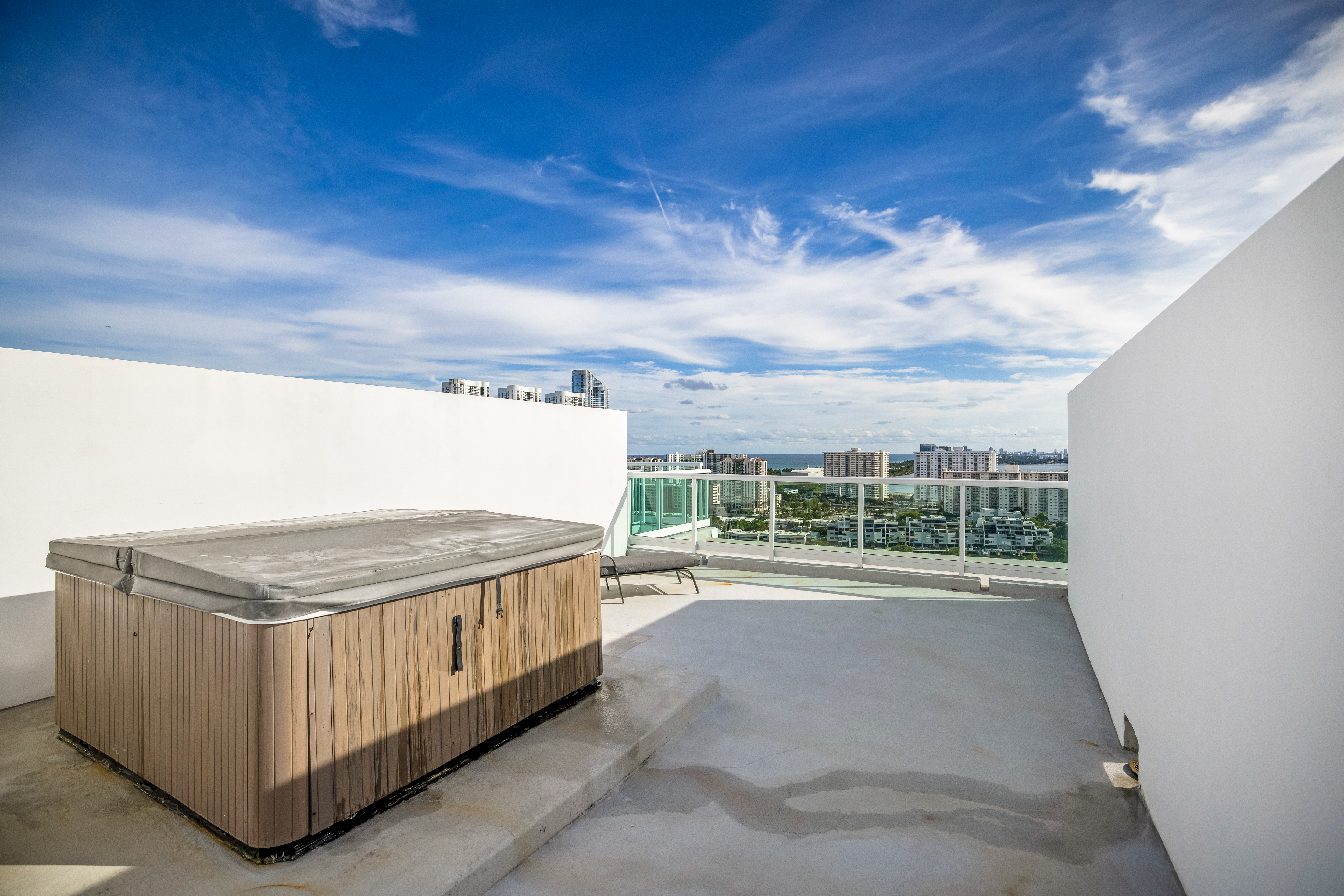 400 Sunny Isles Boulevard Sunny Isles Beach FL 33160