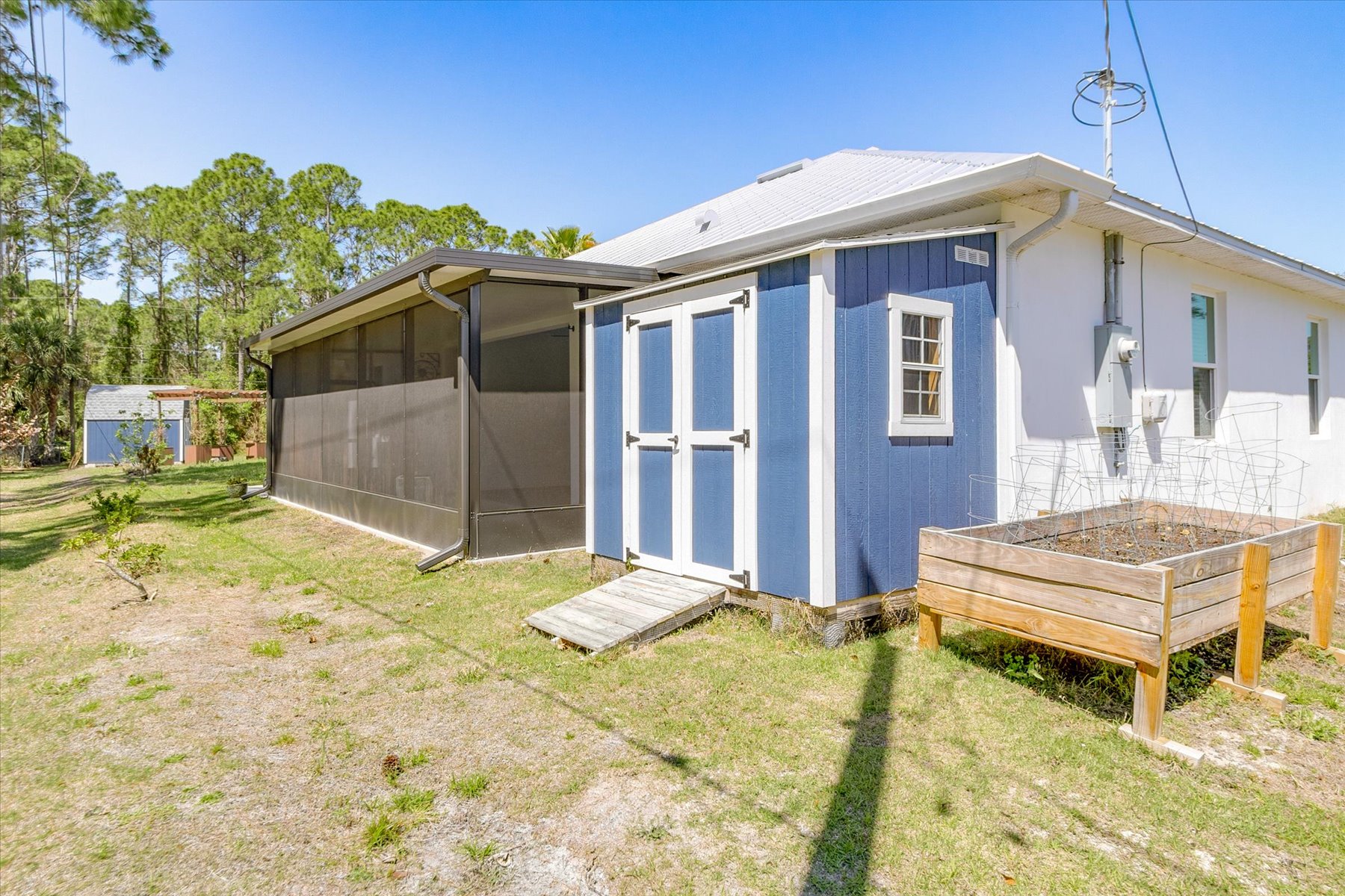 290 Dobbins Road NW Palm Bay FL 32907