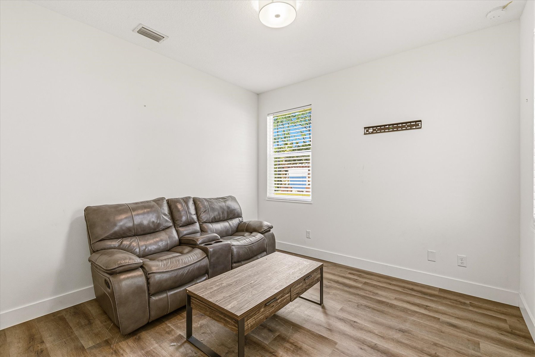 290 Dobbins Road NW Palm Bay FL 32907