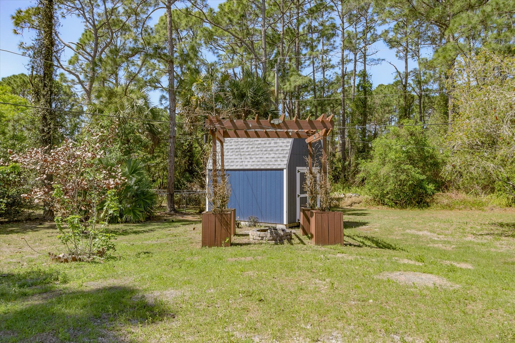 290 Dobbins Road NW Palm Bay FL 32907