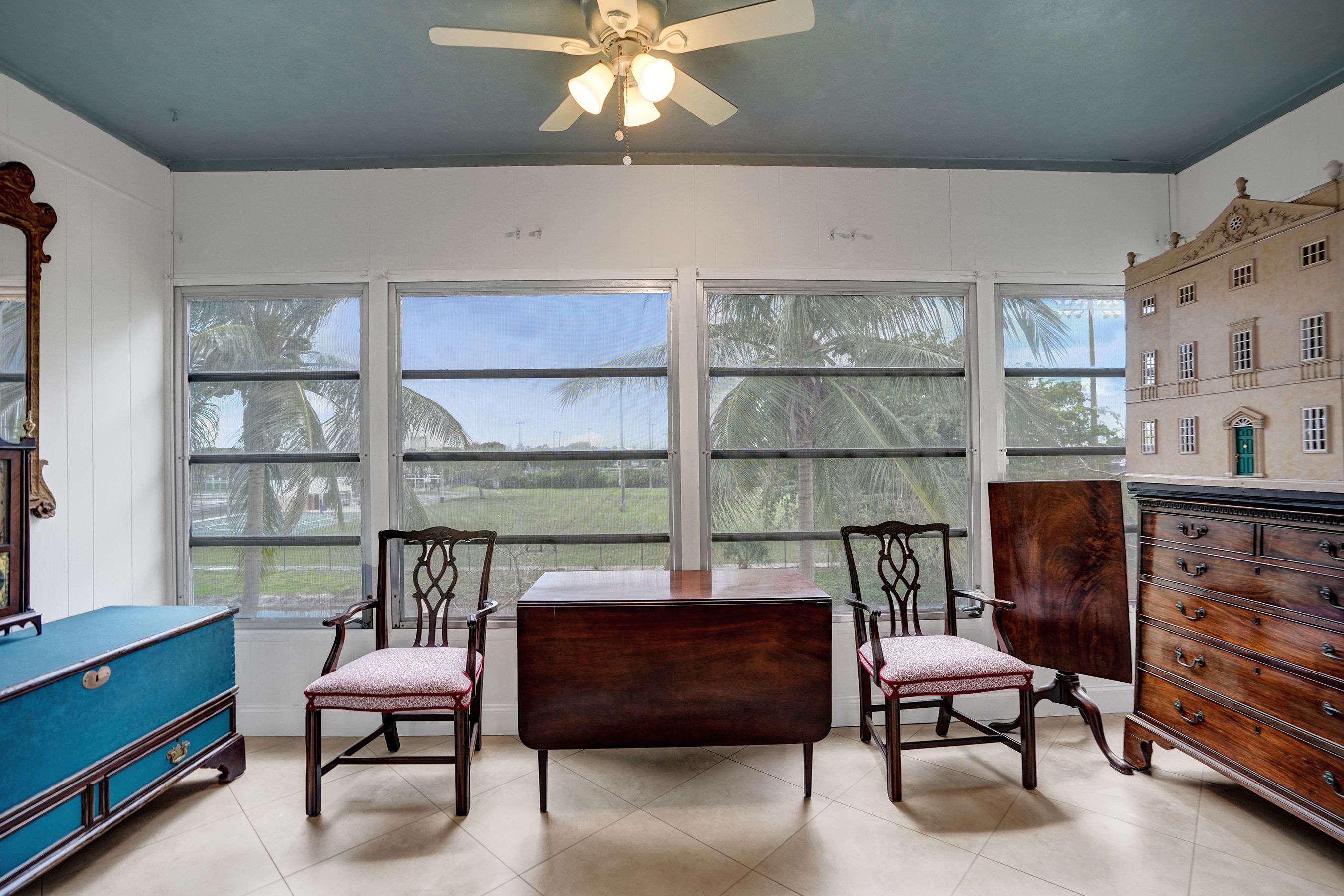 3940 NW 42nd Avenue Lauderdale Lakes FL 33319