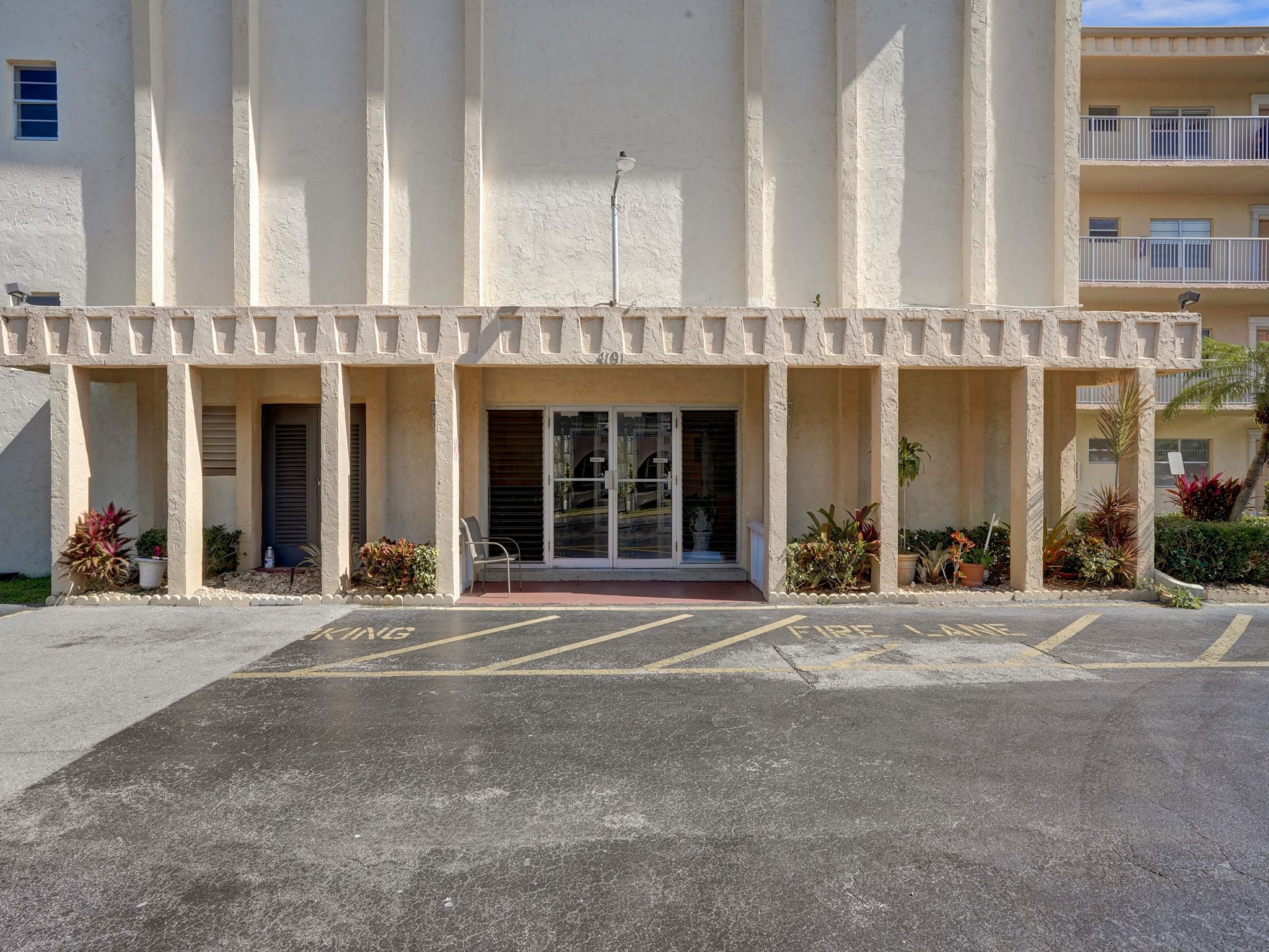 3940 NW 42nd Avenue Lauderdale Lakes FL 33319