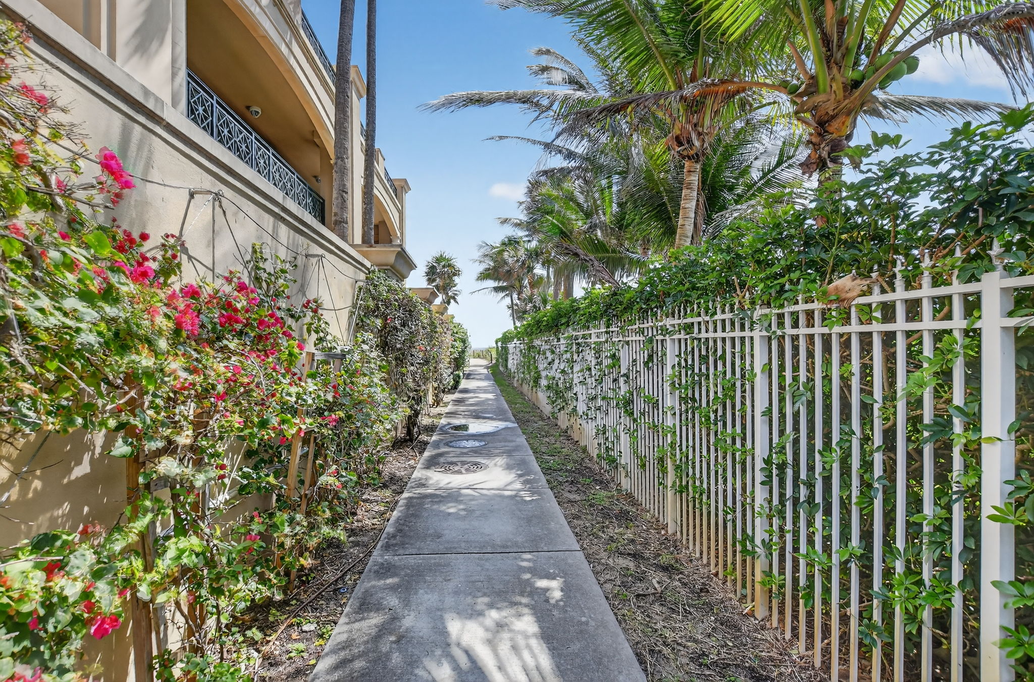 2570 Banyan Road Boca Raton FL 33432