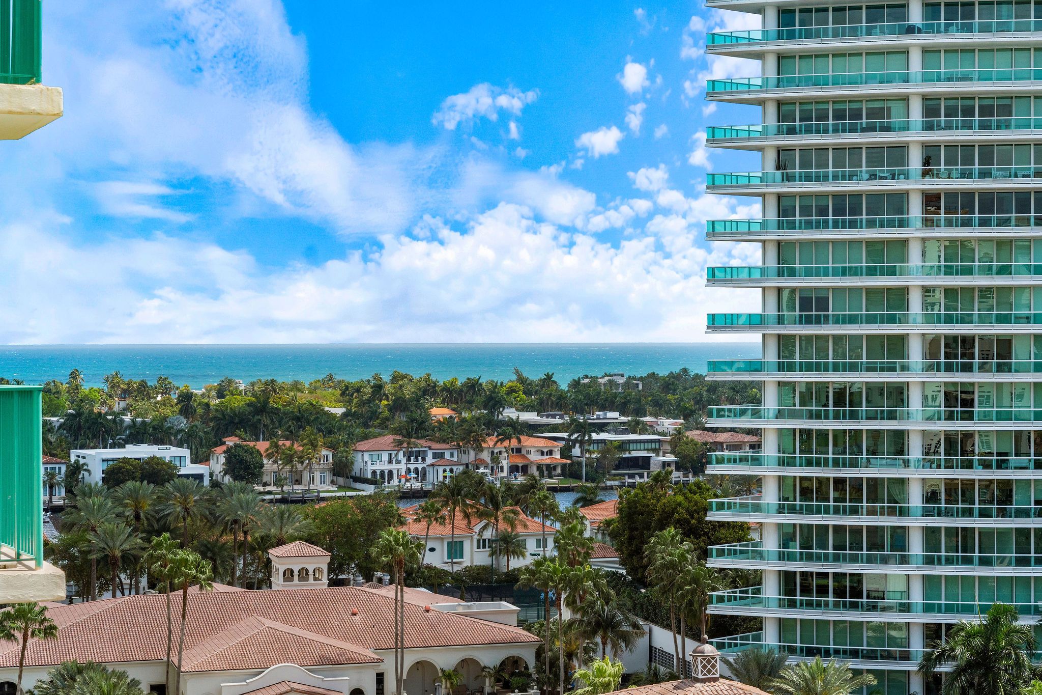 20000 E Country Club Drive Aventura FL 33180