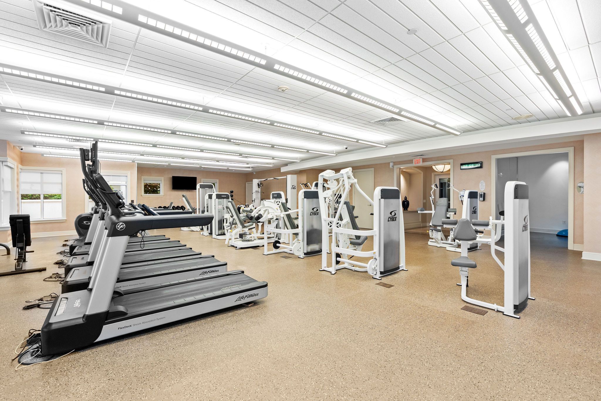 20000 E Country Club Drive Aventura FL 33180