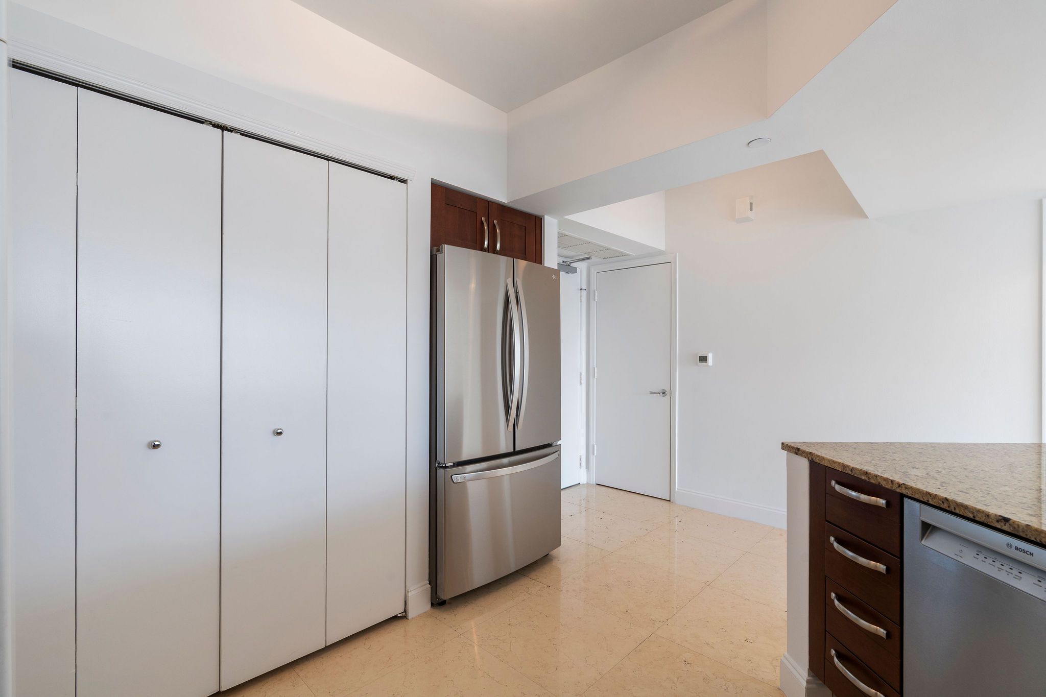 20000 E Country Club Drive Aventura FL 33180