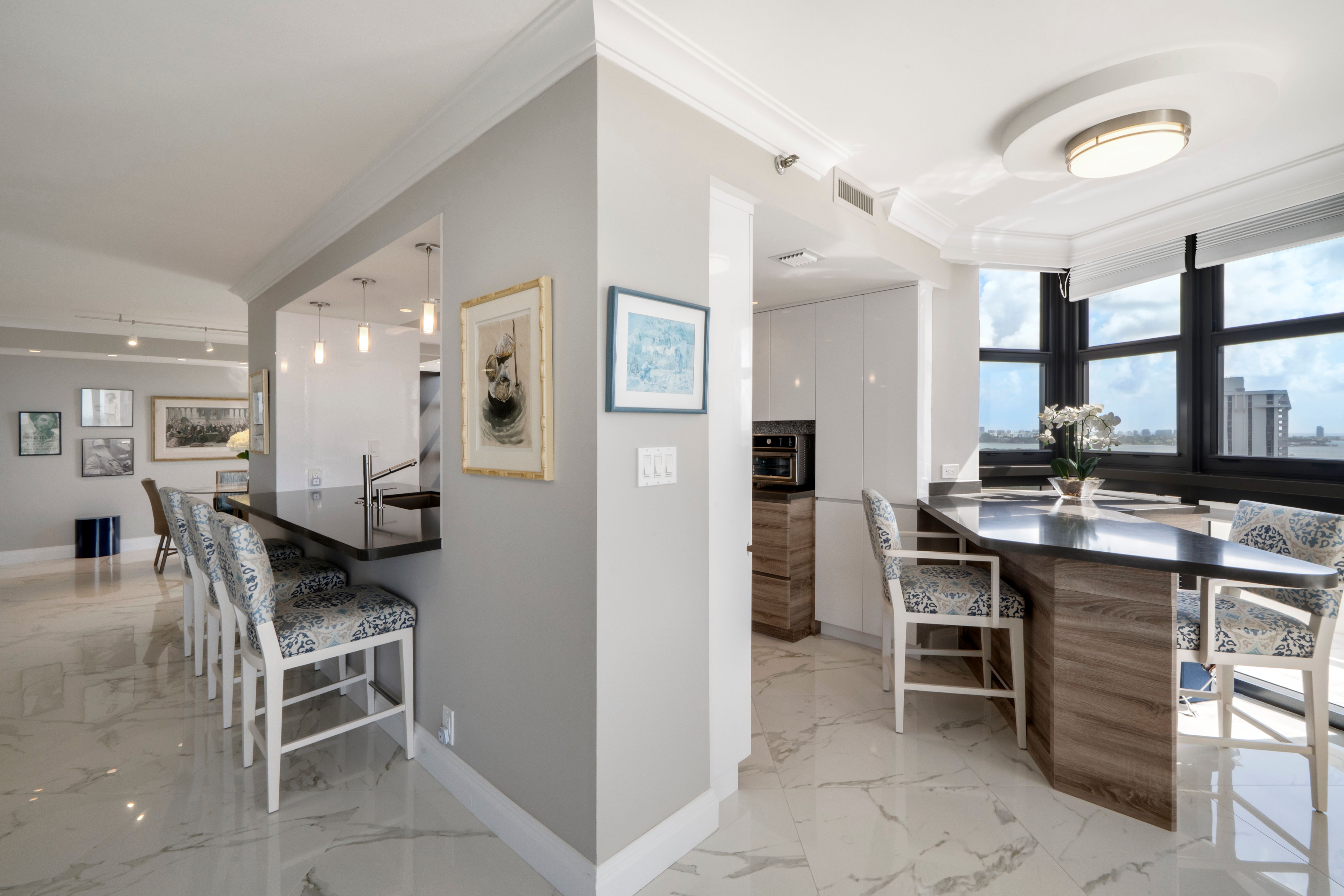 2000 Towerside Terrace Miami FL 33138