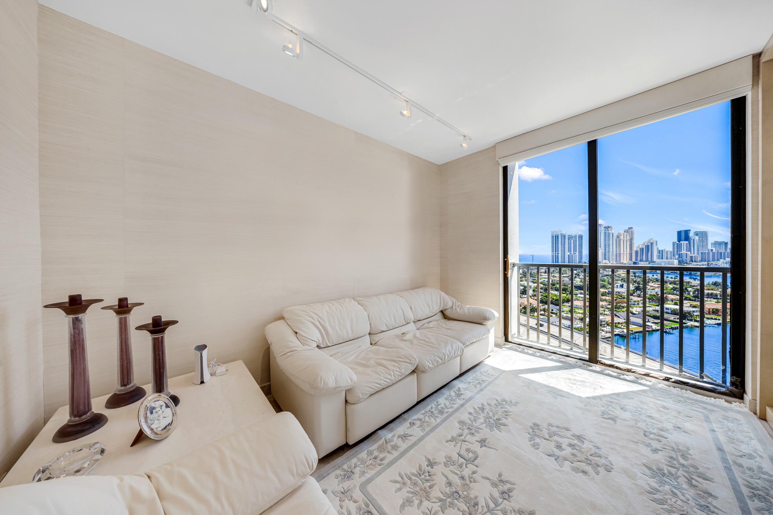19355 Turnberry Way Aventura FL 33180