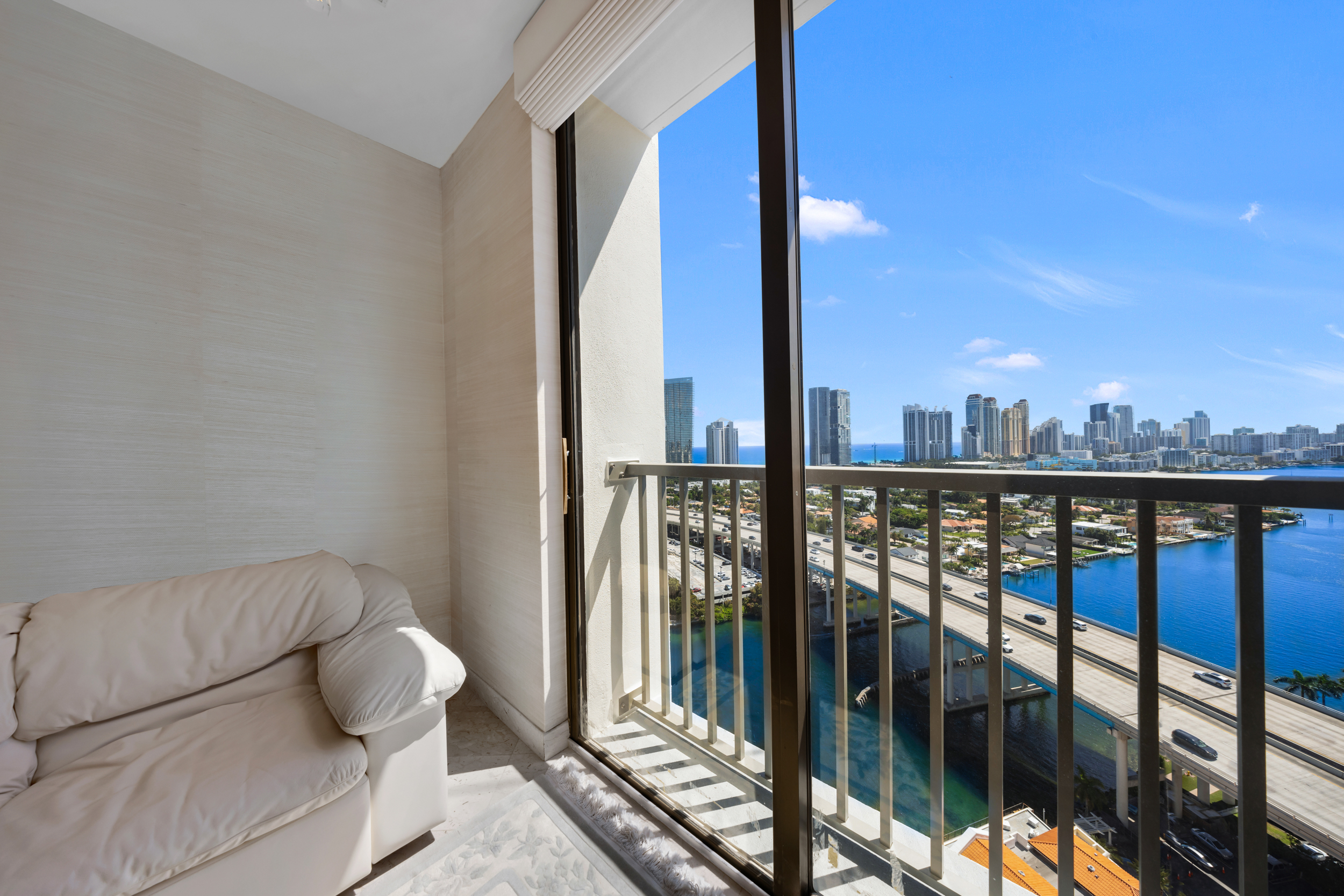 19355 Turnberry Way Aventura FL 33180