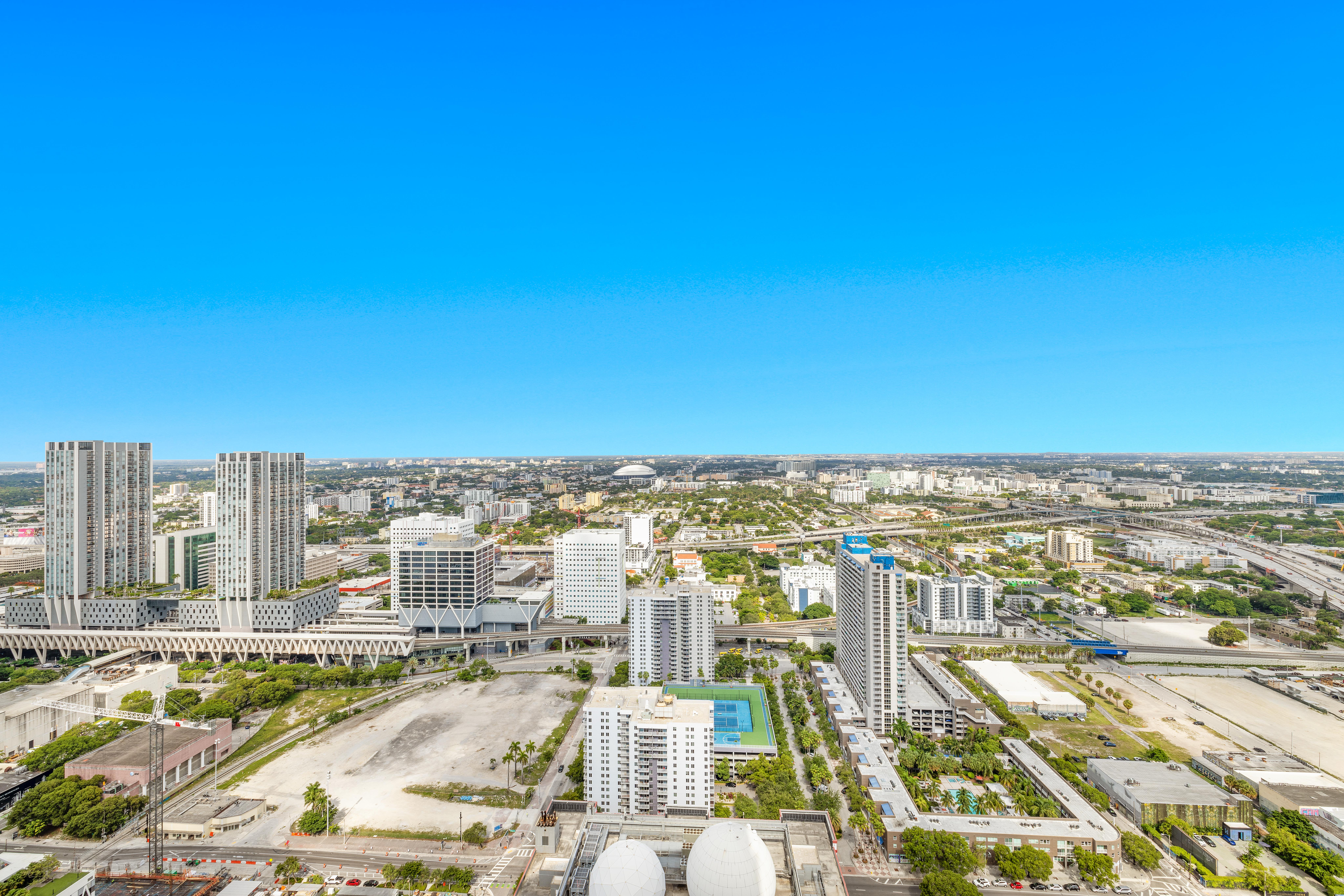 851 NE 1st Avenue Miami FL 33132