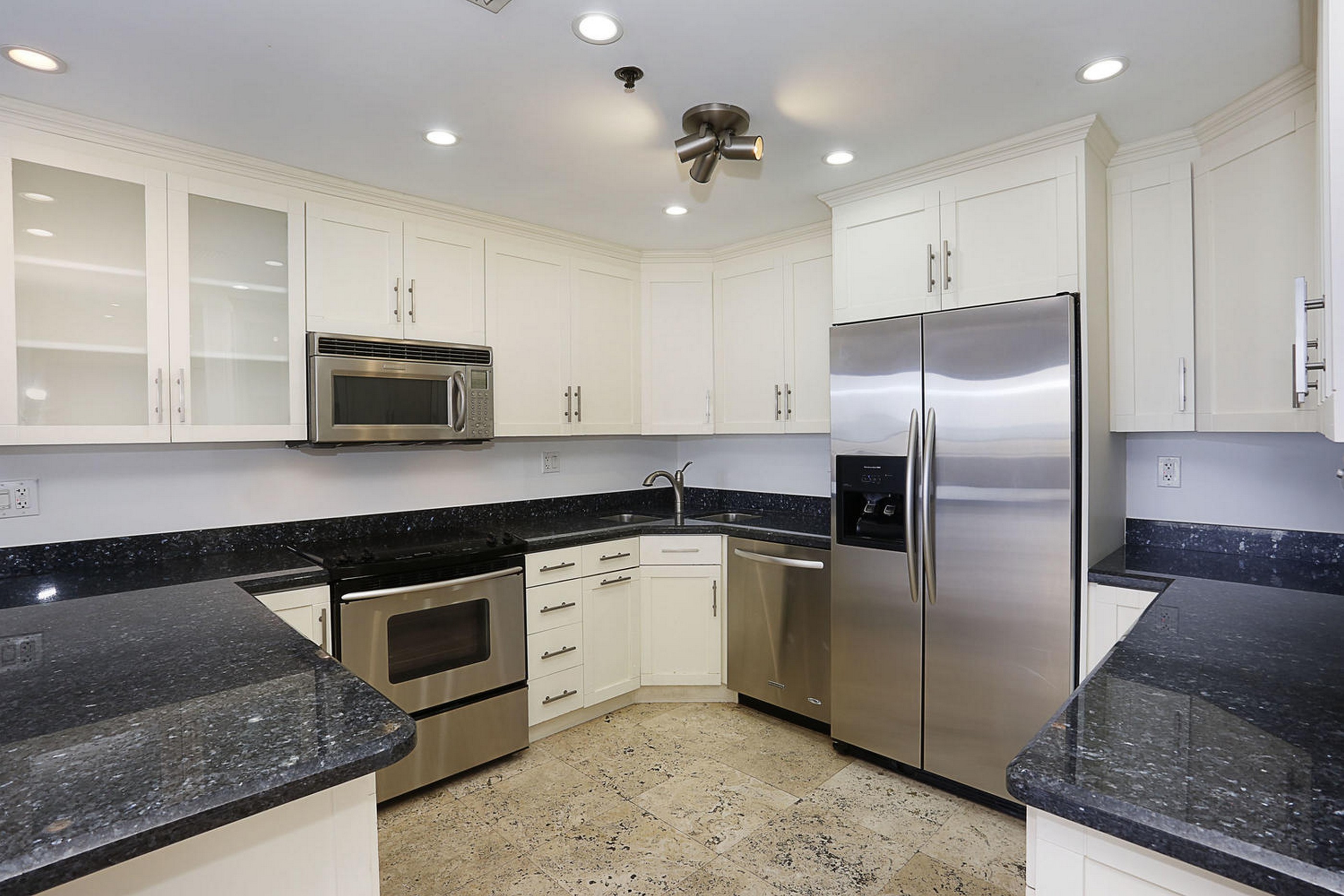 201 Crandon Boulevard Key Biscayne FL 33149