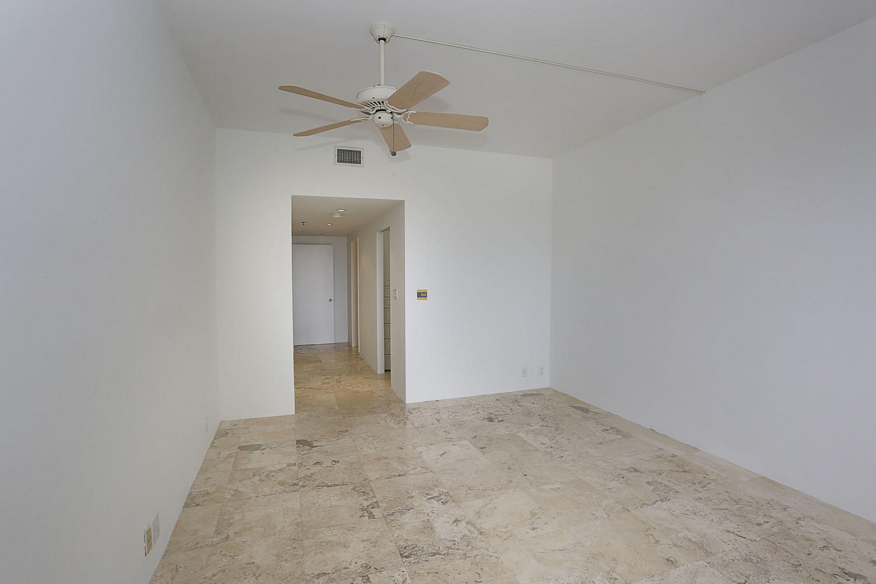 201 Crandon Boulevard Key Biscayne FL 33149