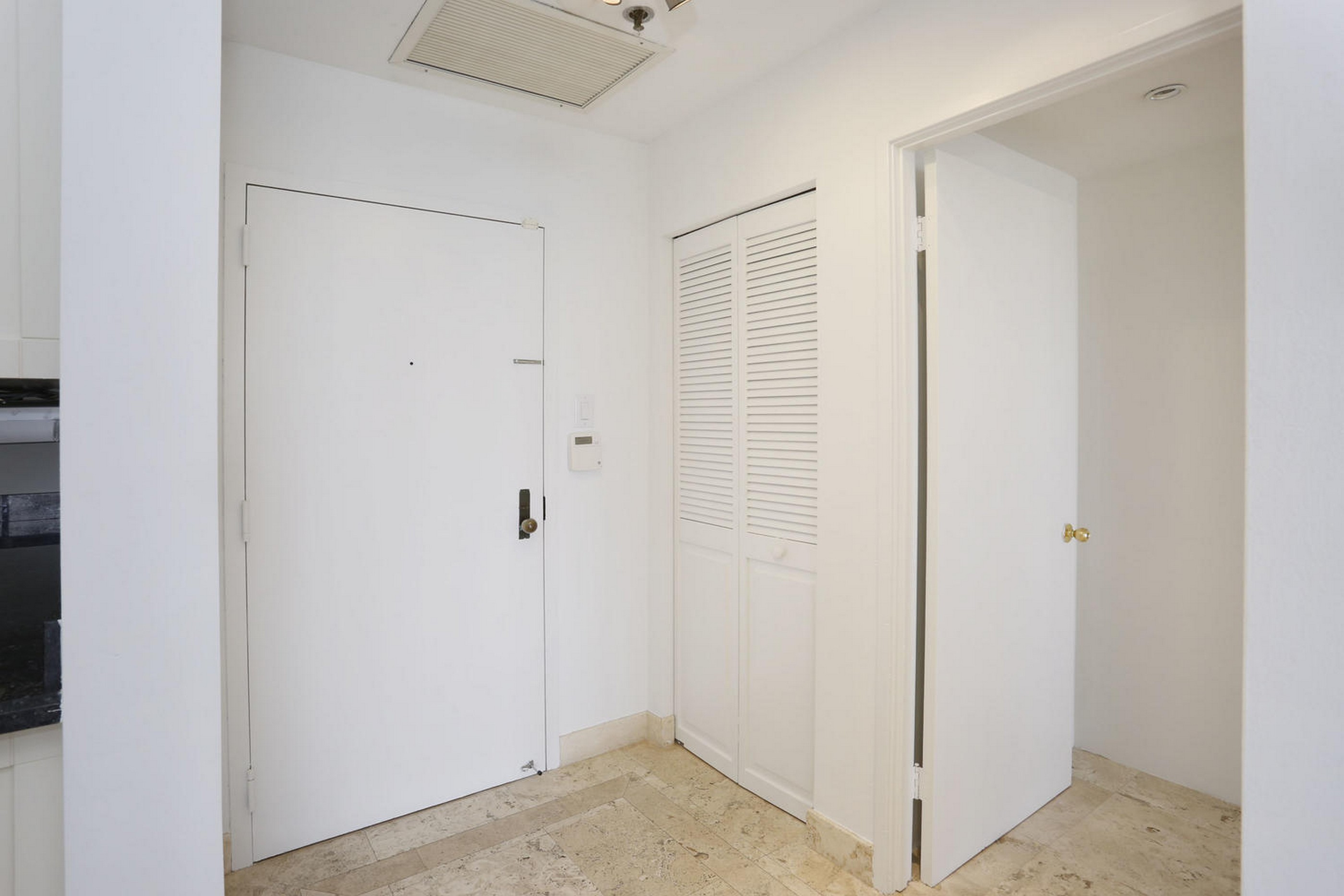 201 Crandon Boulevard Key Biscayne FL 33149