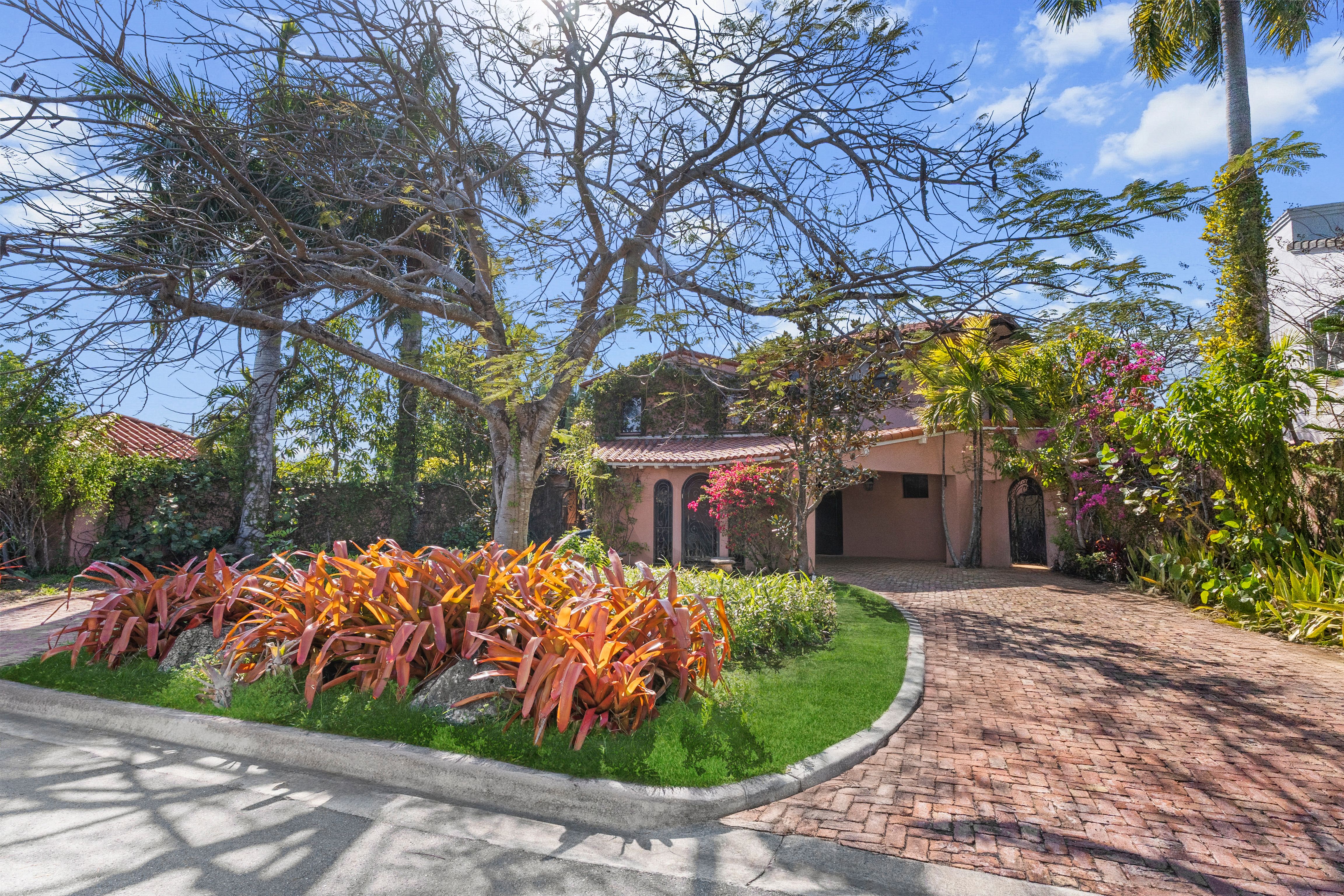 3310 Garden Avenue Miami Beach FL 33140
