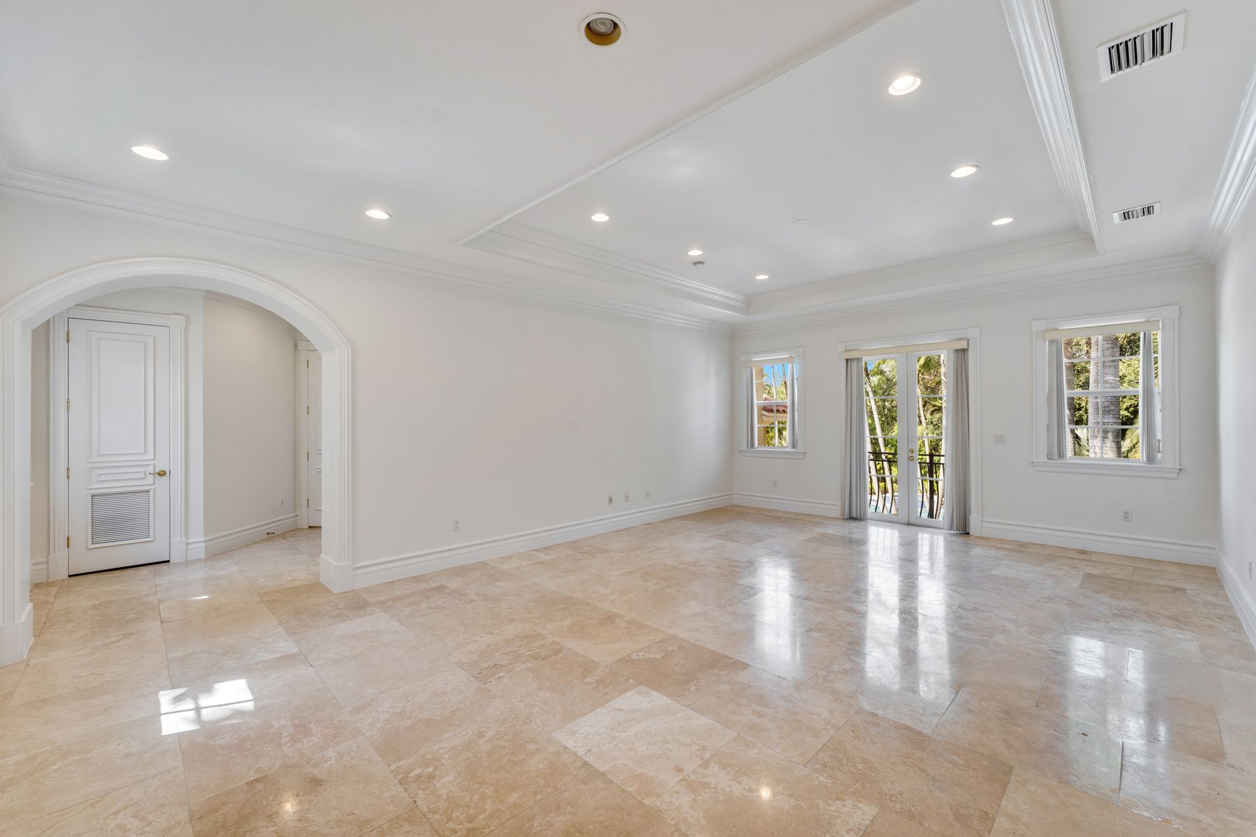 6025 SW 108th Street Pinecrest FL 33156