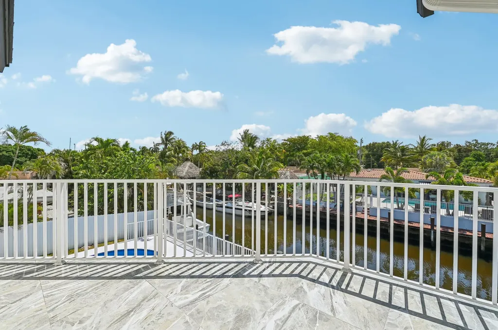 2001 Southwest 23rd Avenue Fort Lauderdale FL 33312